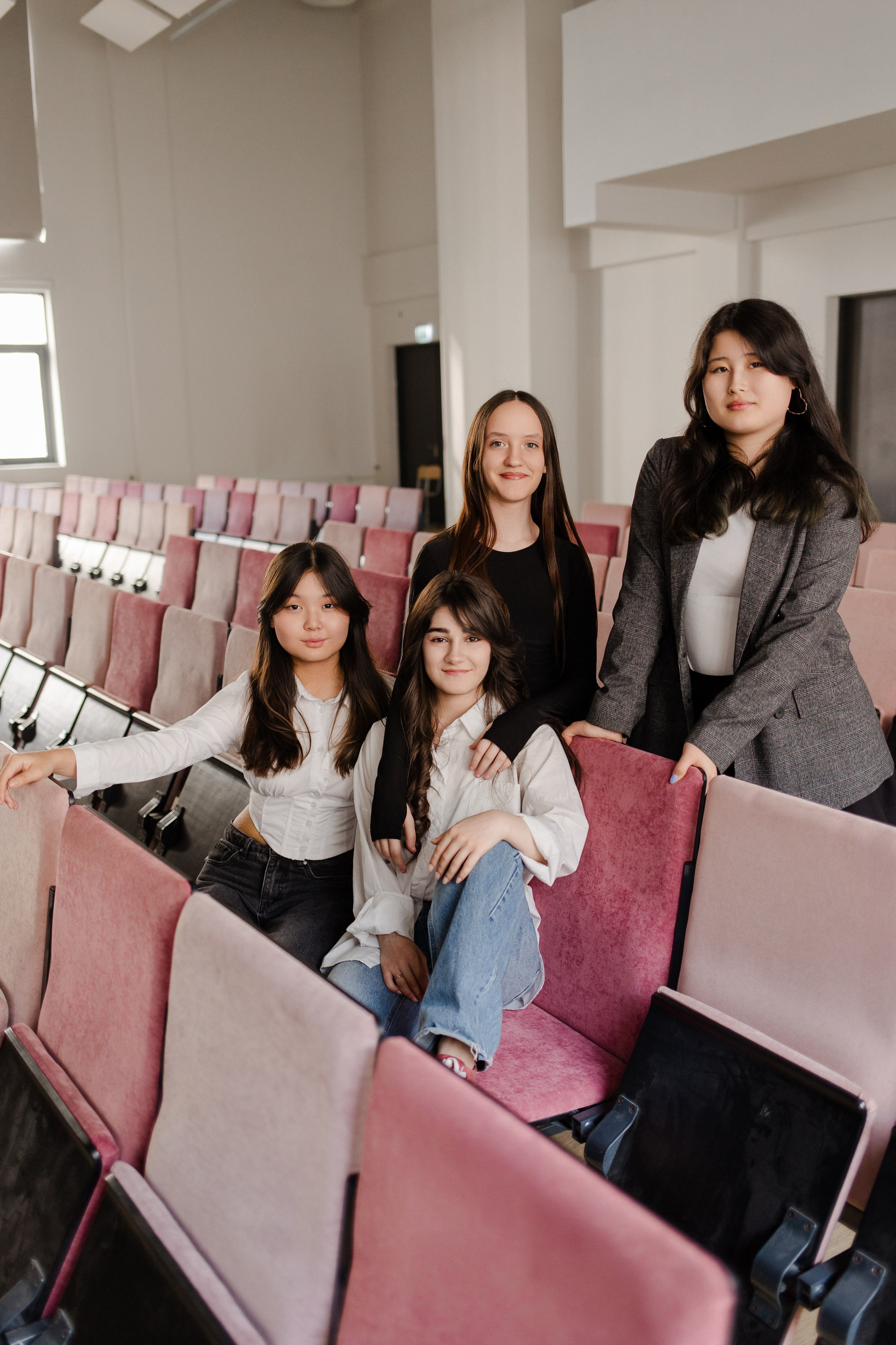 Выпускной 9 класс. Семейный и детский фотограф в Москве Кузьмина Мария