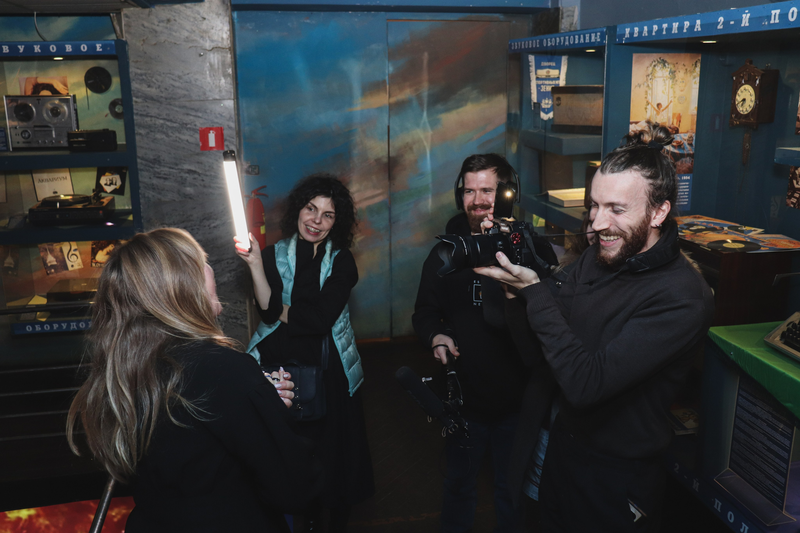 Выставка «ЧТО-ТО НА ЯРКОМ». Ивентный фотограф в Санкт-Петербурге Олег Комков