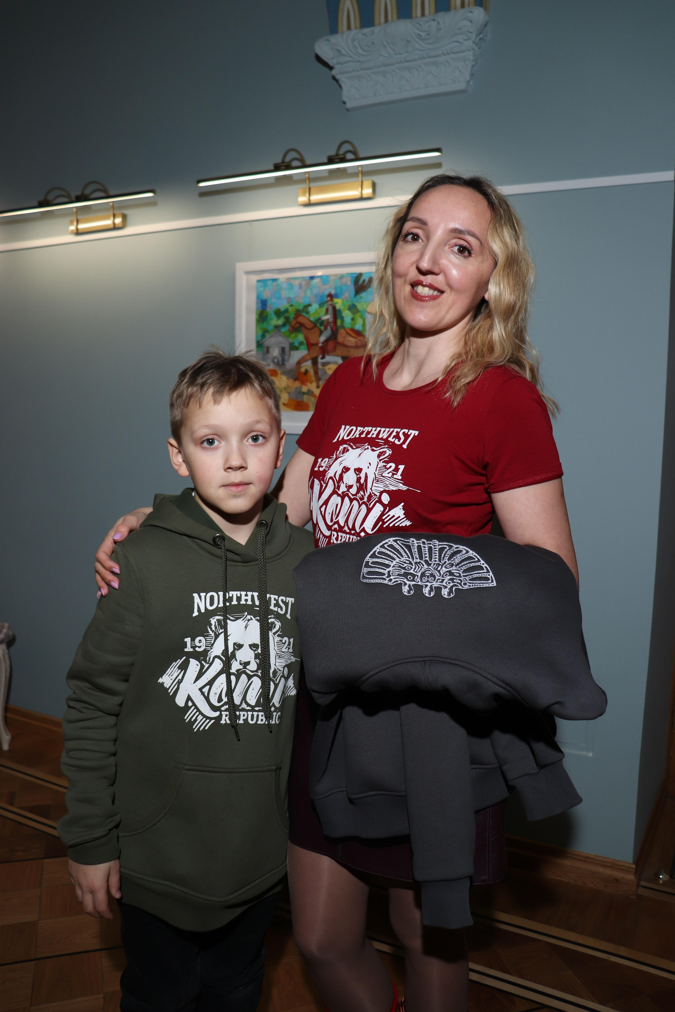 Показ-дефиле «КУЛЬТУРНЫЙ КОД В ОБРАЗЕ» от РОО «Сибирское землячество в Санкт-Петербурге» (6 марта 2025). Ивентный фотограф в Санкт-Петербурге Олег Комков