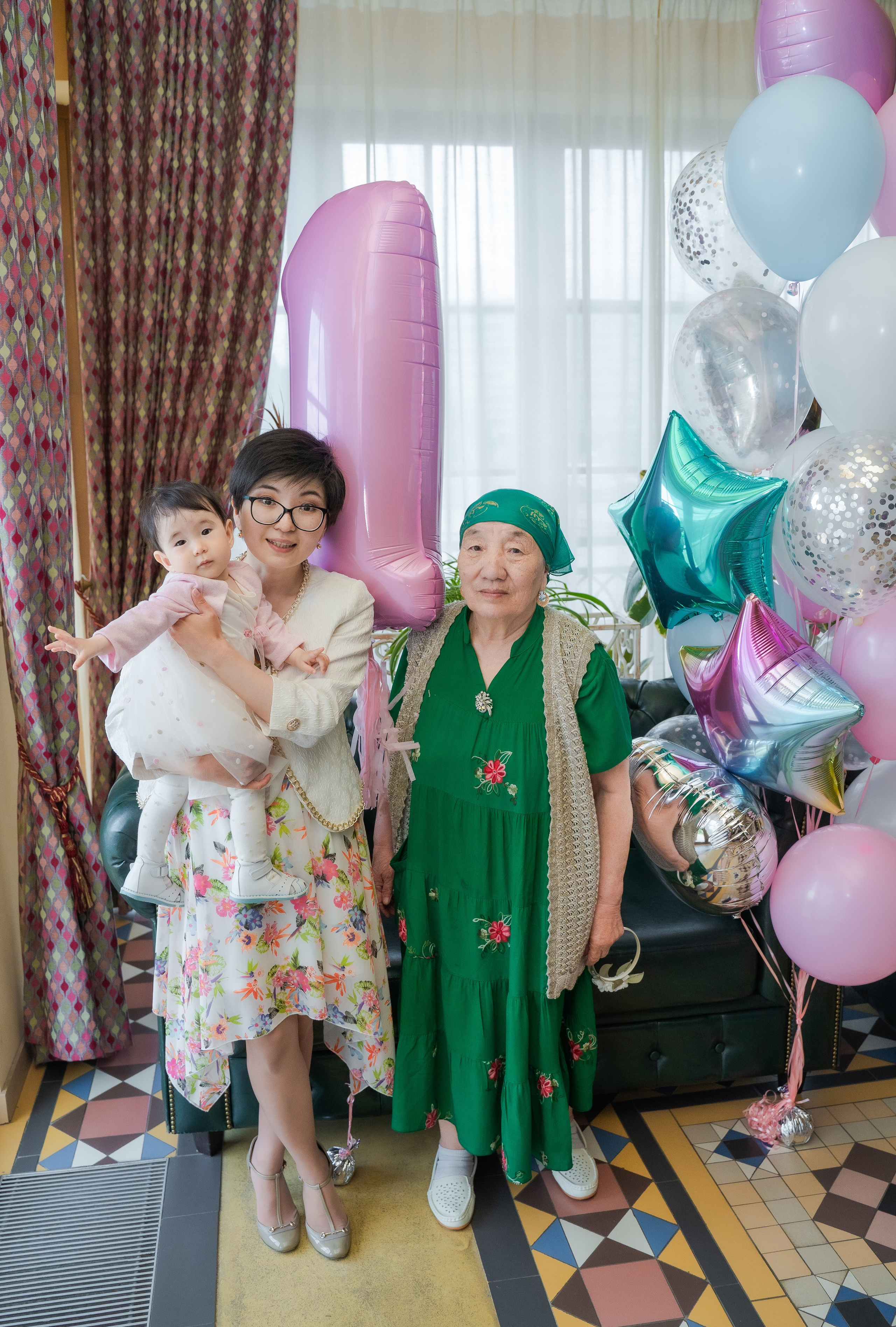 Фотограф на детский день рождения в Москве — заказать съемку праздника