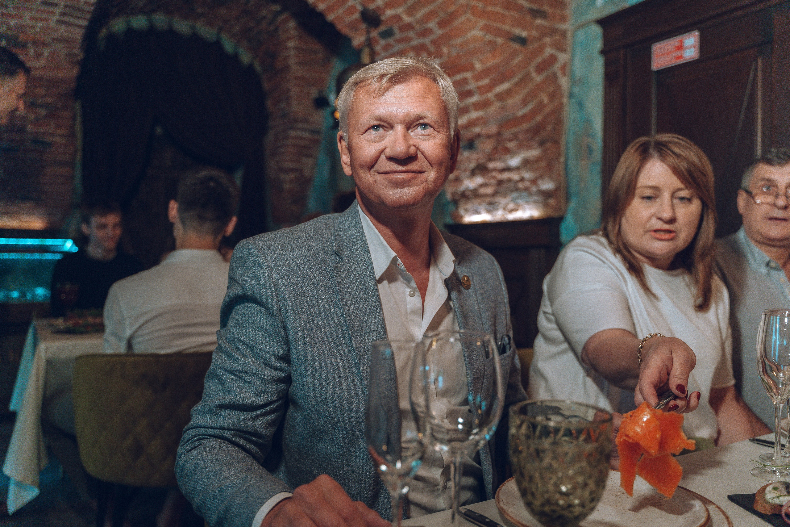 Игорь и Евгения в ЗАГСе Крондштатского района г. Санкт-Петербург. Professional photoartist in St. Petersburg (wedding, reportage, portrait, model book, love story) Alexander Shvedov