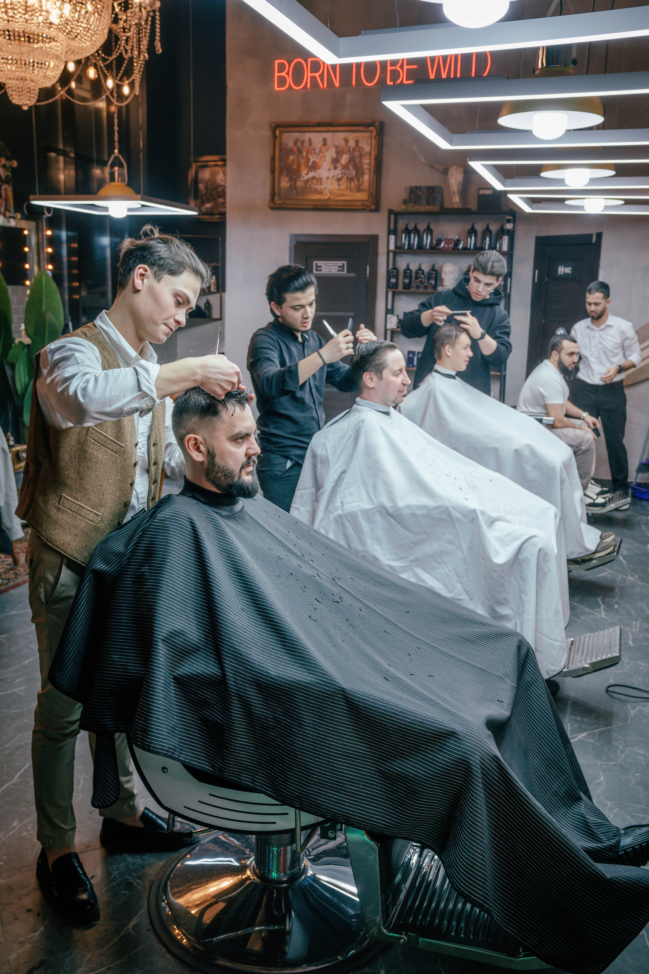 Barbershop BRITVA Лесопарковая 2024. Фото и видео съёмка на заказ. VAU Studia. Москва