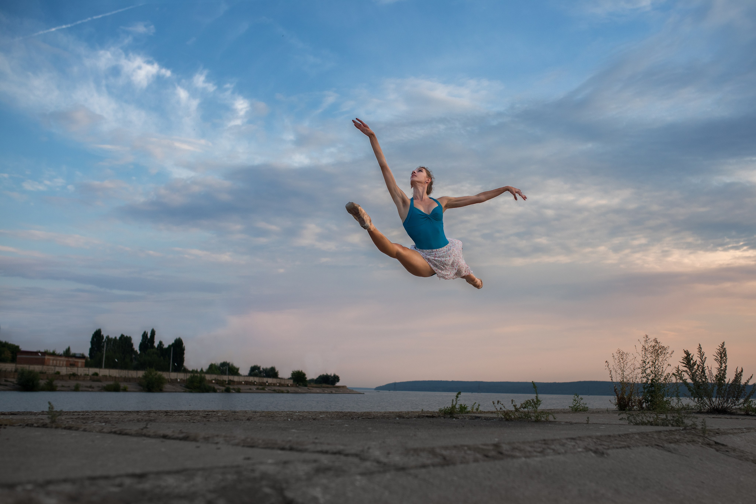 Фотосет с балериной Дианой на набережной для «себя»