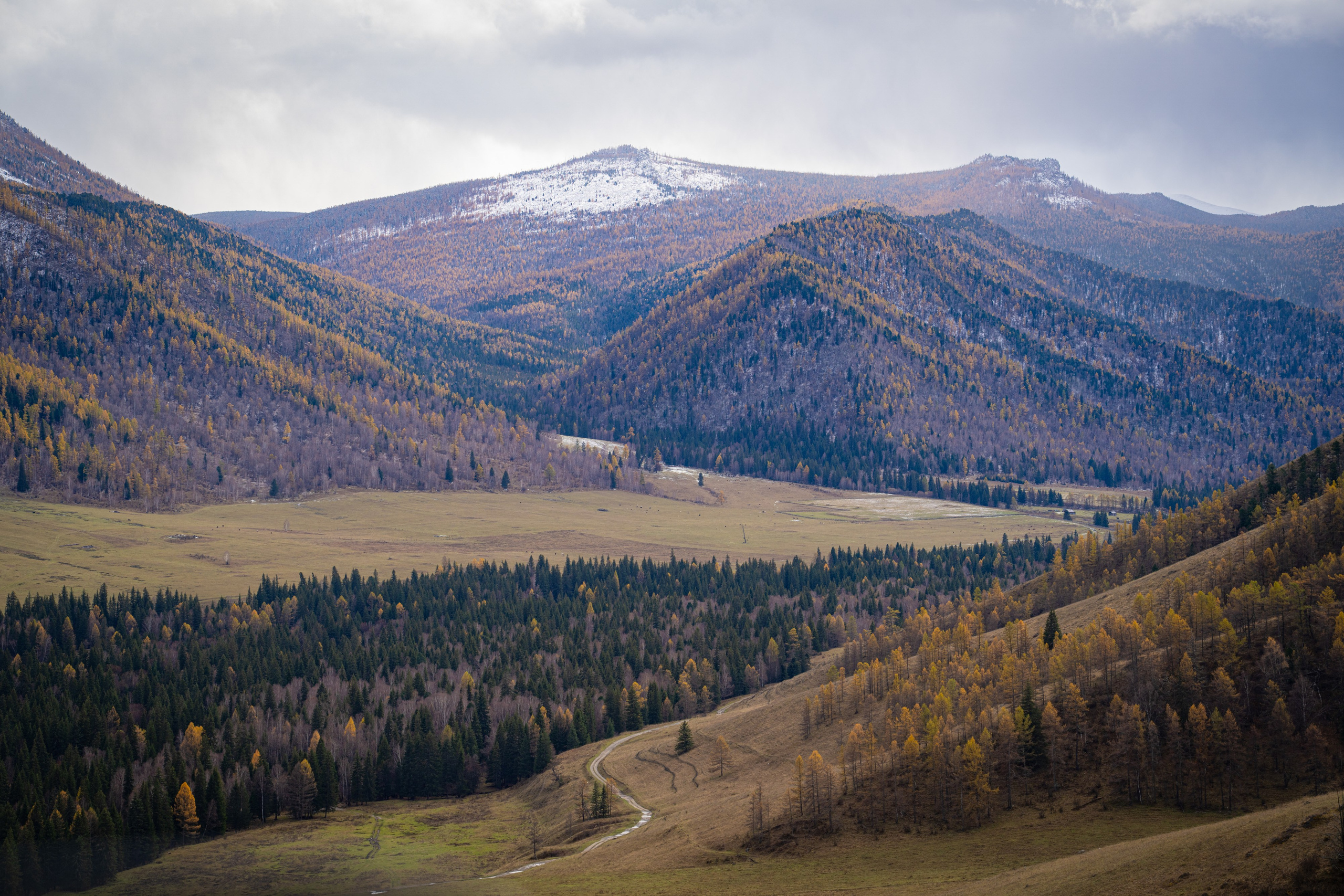 Чуйский тракт. Фотографии Тиграна Худавердяна