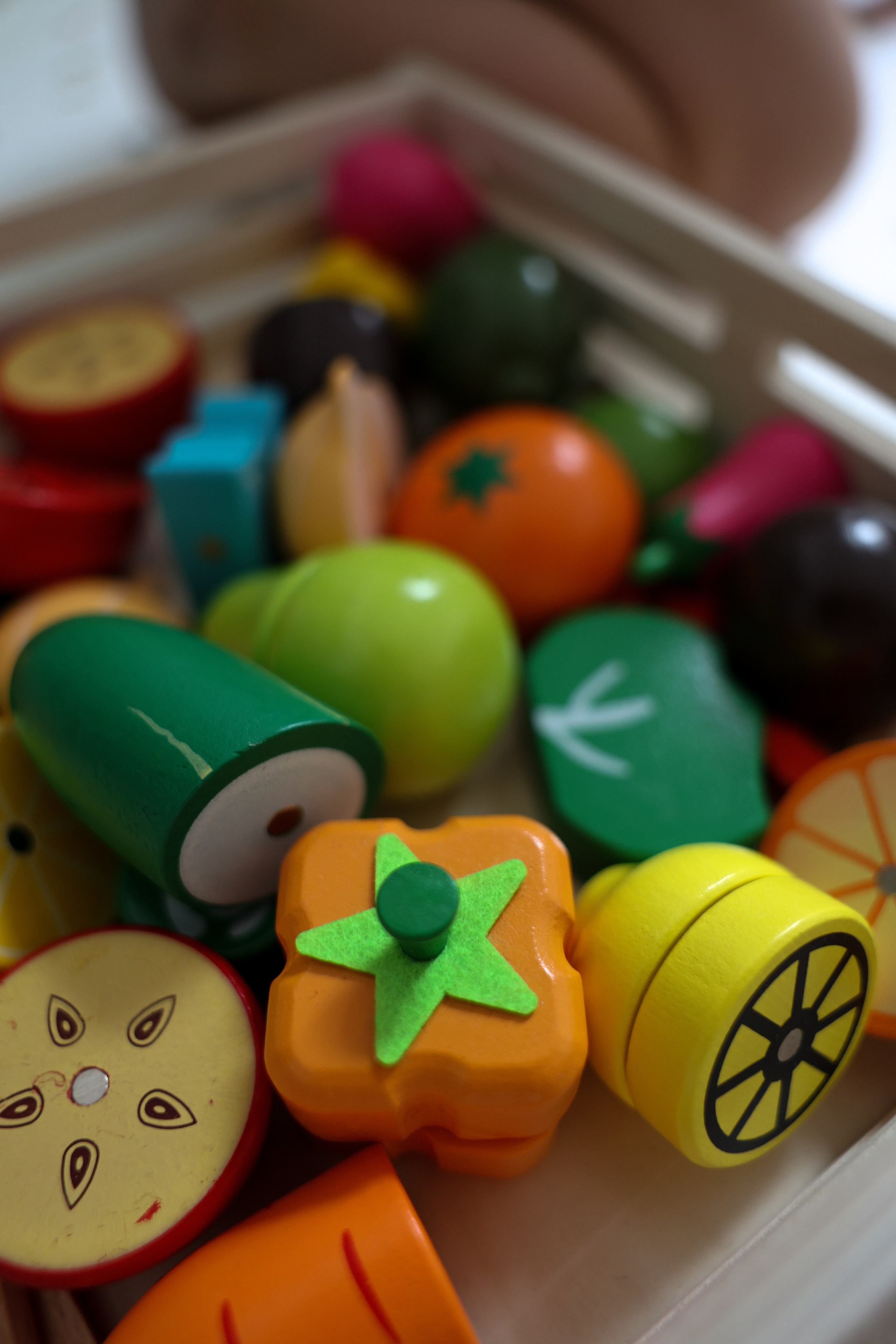 Катя и Платон играют. Ваш семейный newborn и lifestyle фотограф в СПБ Наталья Журавлева