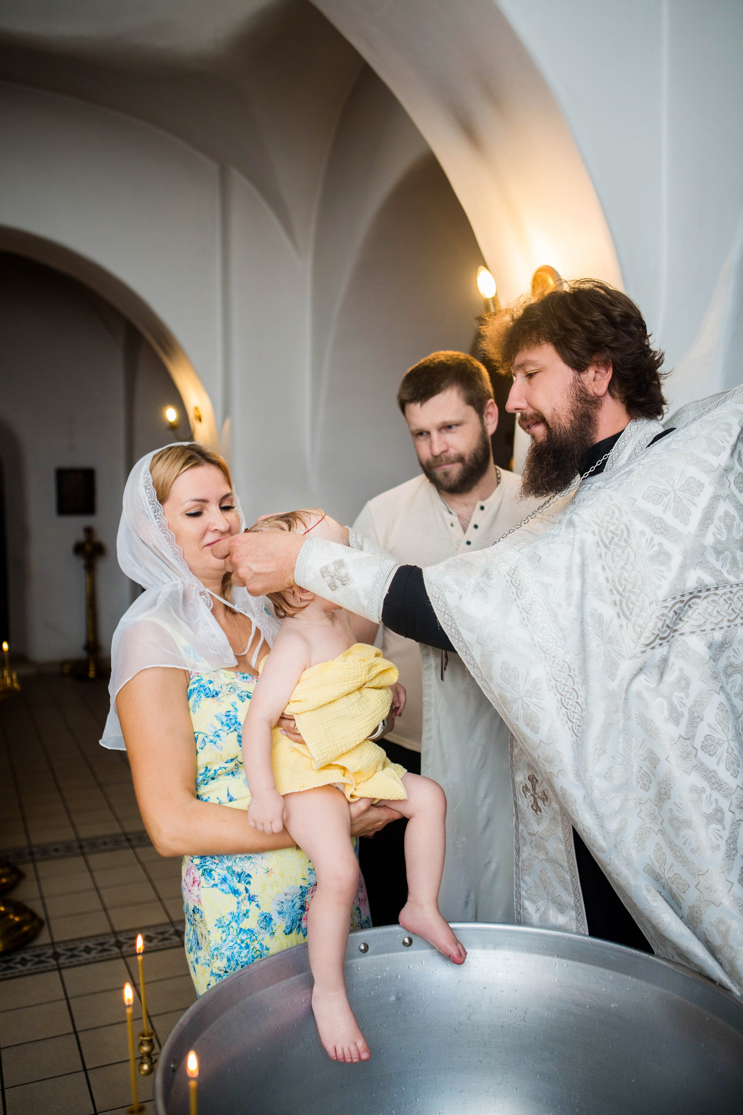 Крещение Феоны. Храм Воскресения Христова (Памирская). Свадебный семейный и детский фотограф в Краснодаре Карина Федоровская