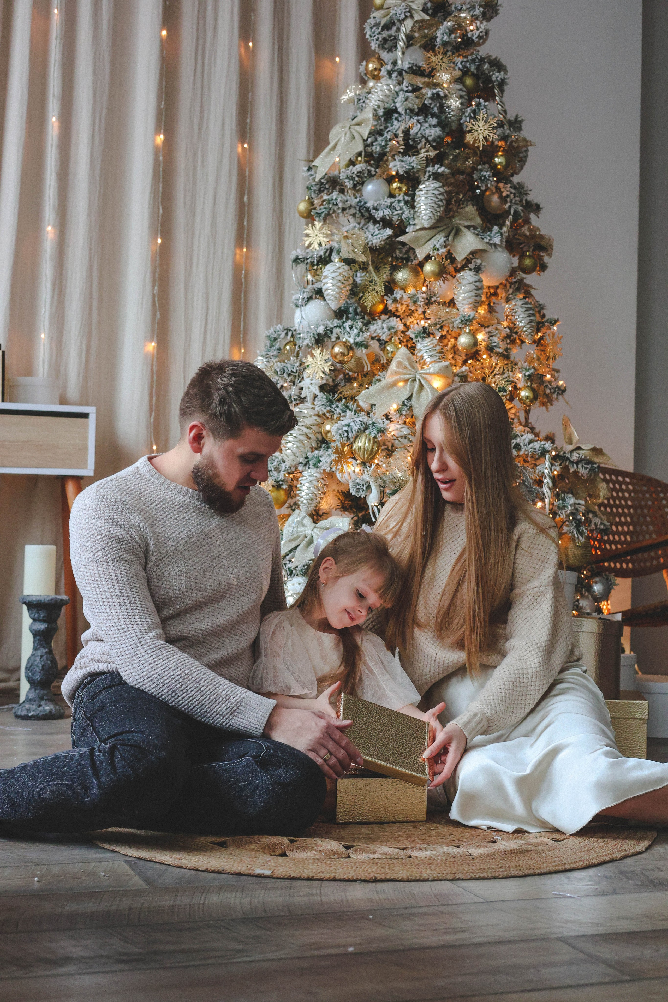 Новогодняя история «Кира и ее семья». Фотограф в Москве Анастасия Калинина