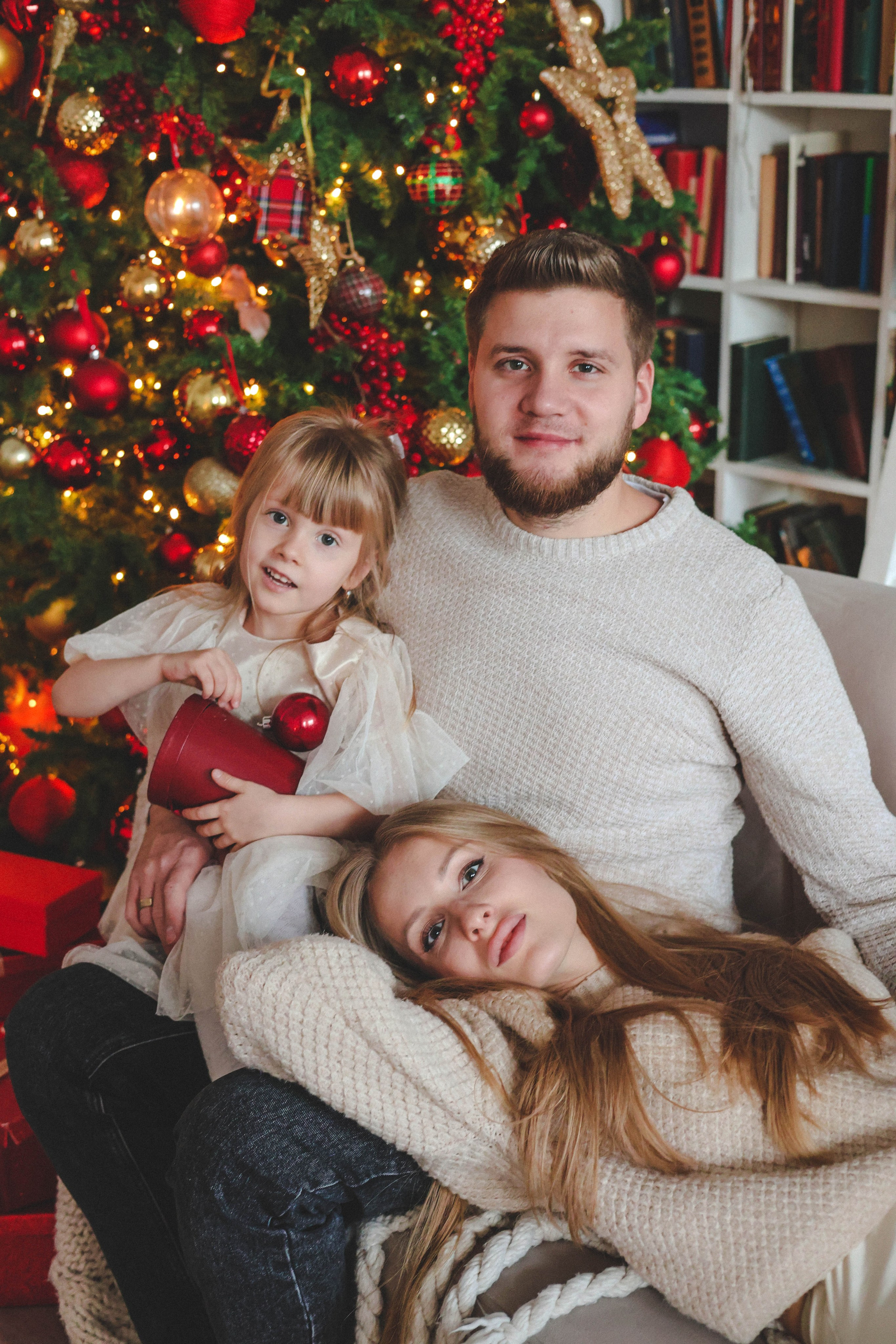 Новогодняя история «Кира и ее семья». Фотограф в Москве Анастасия Калинина