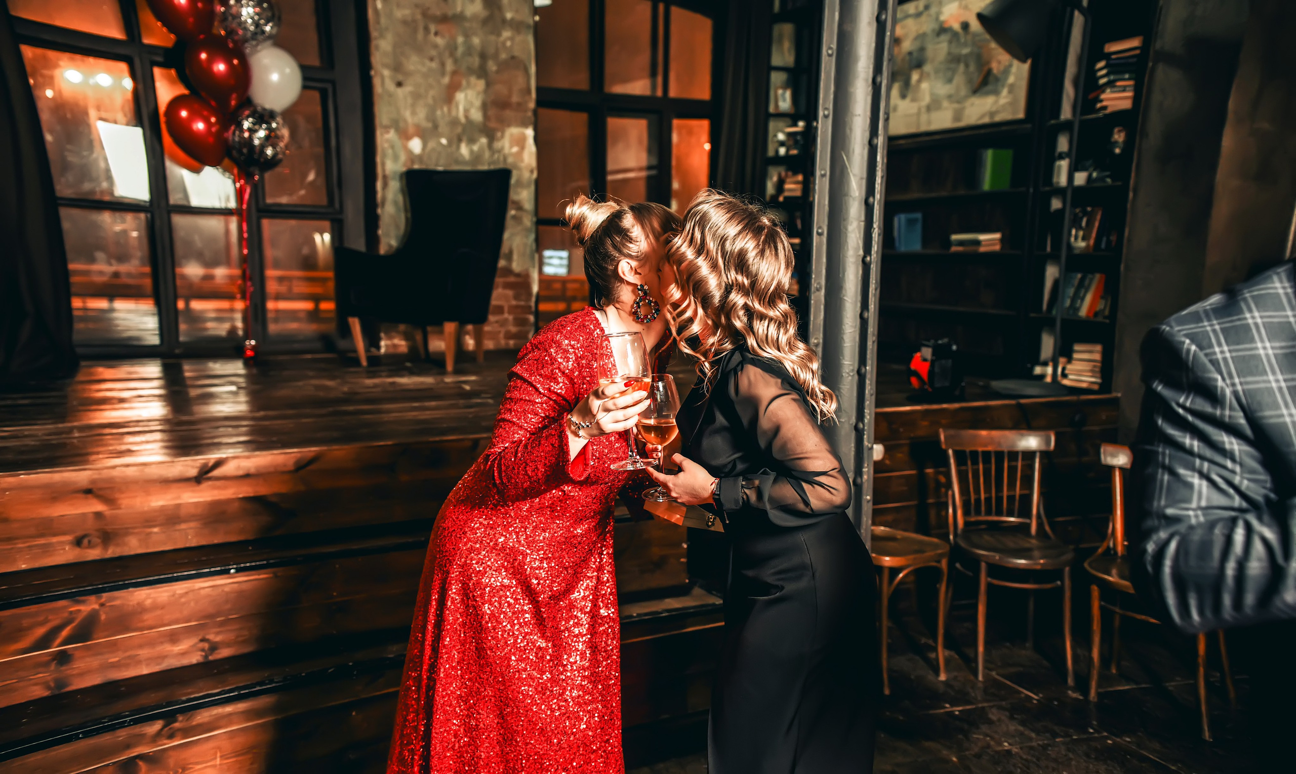 Тематическая вечеринка на юбилей 35 лет. Свадебный, семейный, детский, контент фотограф в Омске Максим Ильин