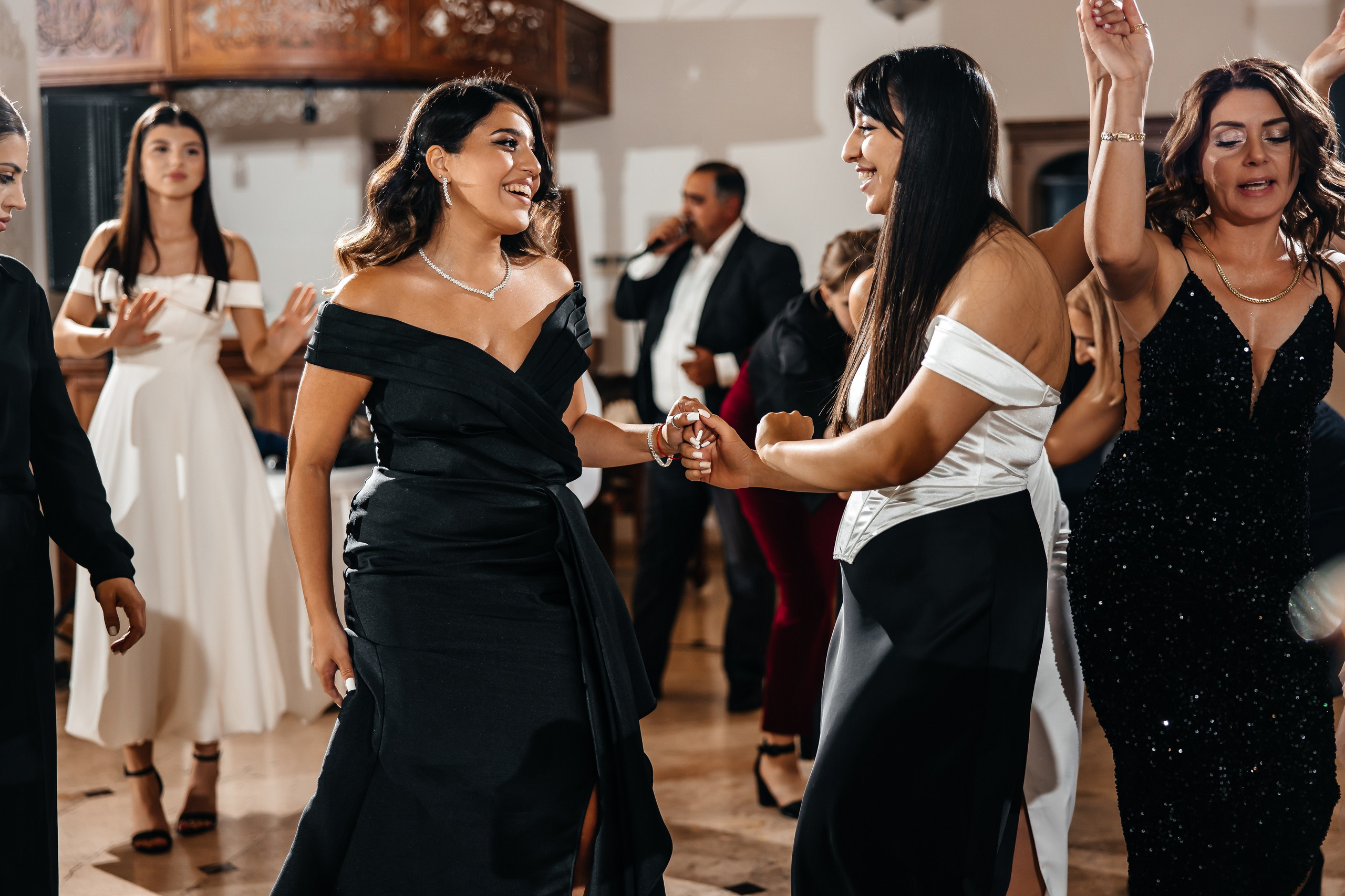 Анонс свадьбы для Арсена и Дианы. Свадебный фотограф в Крыму и Севастополе Ольга Баскакова