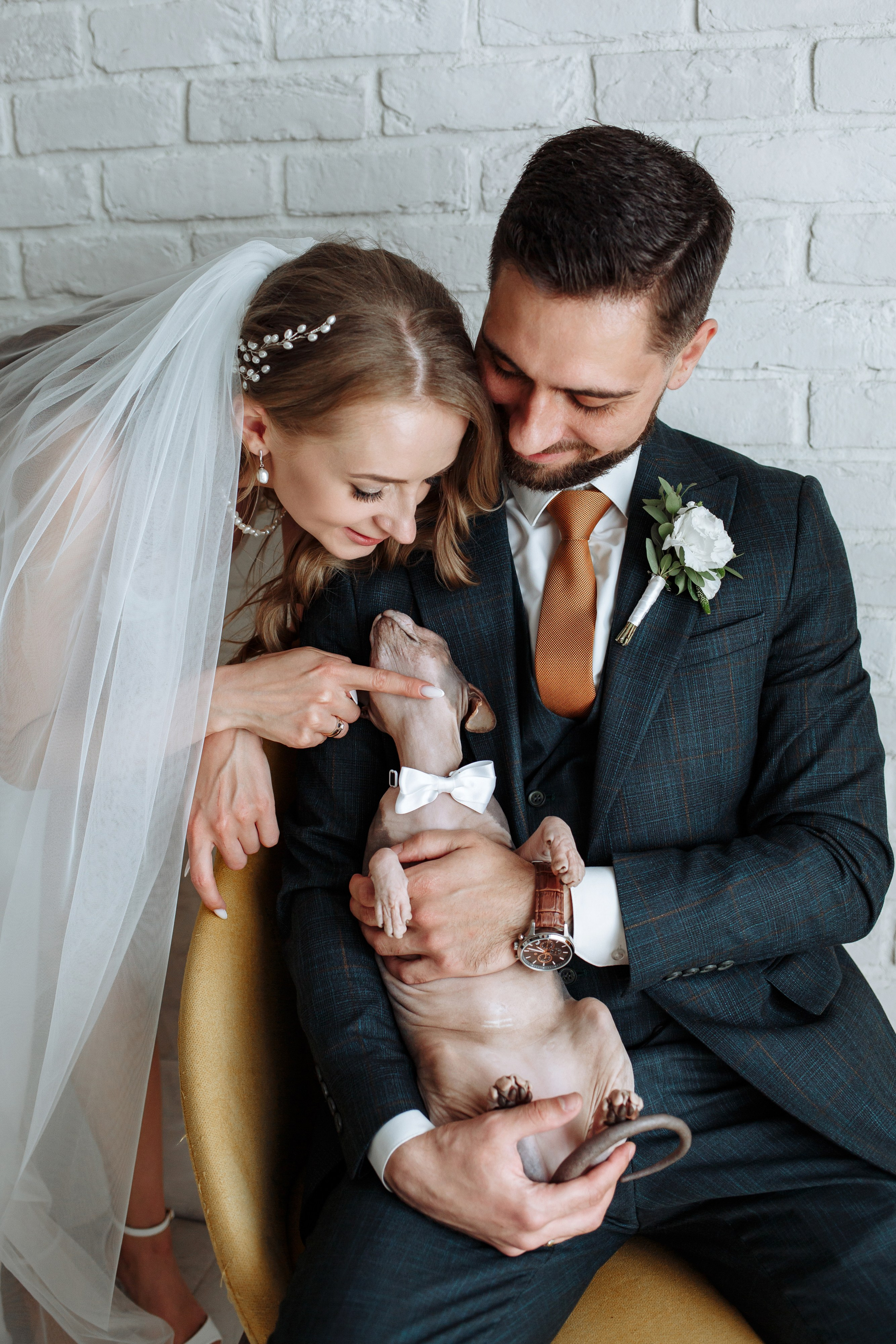 Свадебная фотосессия с кабриолетом и в загородном клубе Artiland. Свадебный фотограф Москва и МО Сергей Киржаев