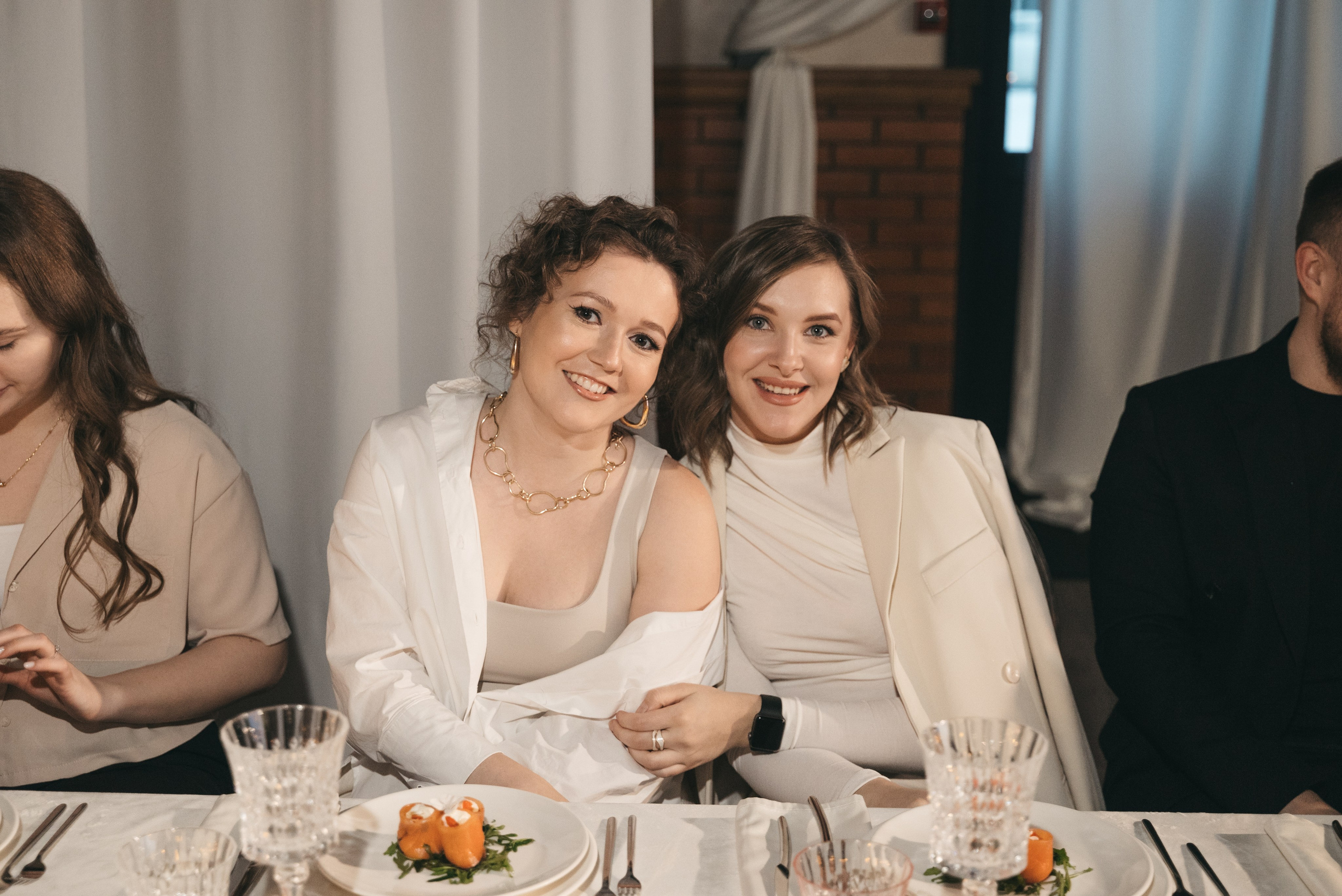 WhiteRoom Pre-wedding. Репортажный и свадебный фотограф в Сургуте