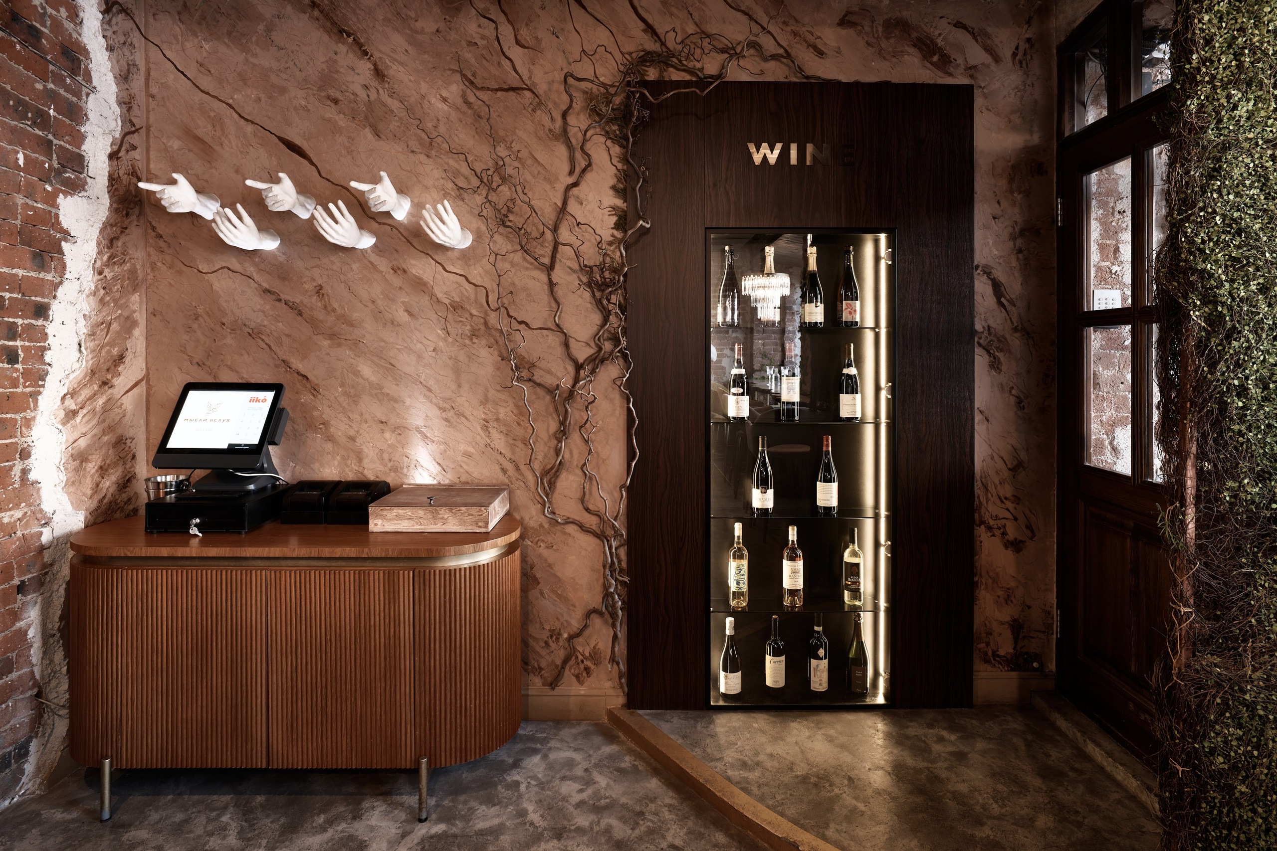 Ресторан в Екатеринбурге «Мысли в слух». Интерьерный фотограф. Фотограф архитектуры