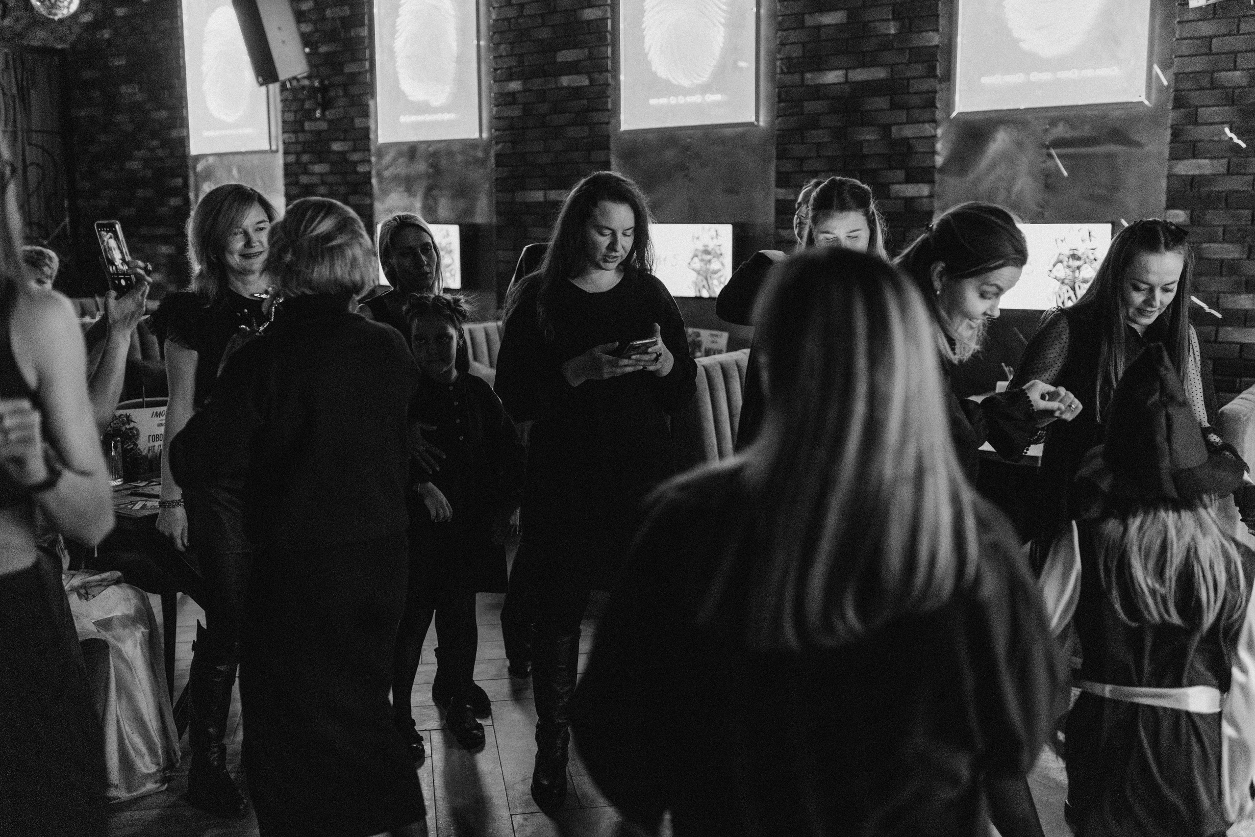 Квиз I MOM'S. Свадебный фотограф. Москва и Московская Область