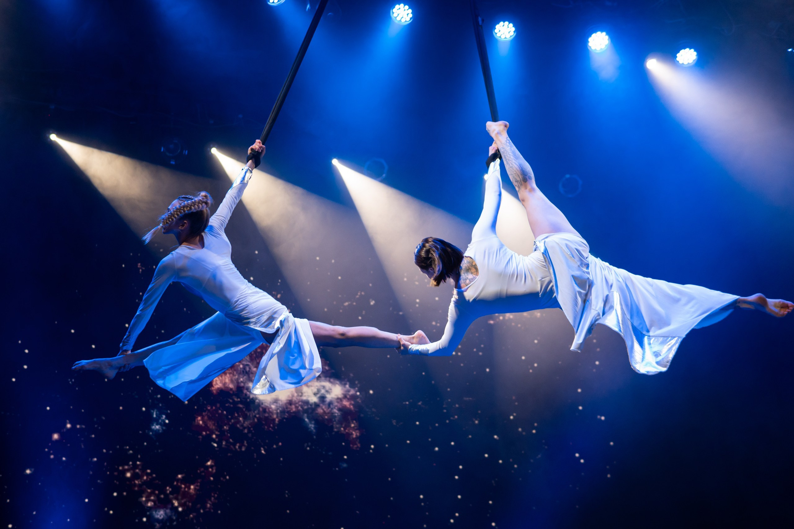 Репортажная съемка акробатического шоу