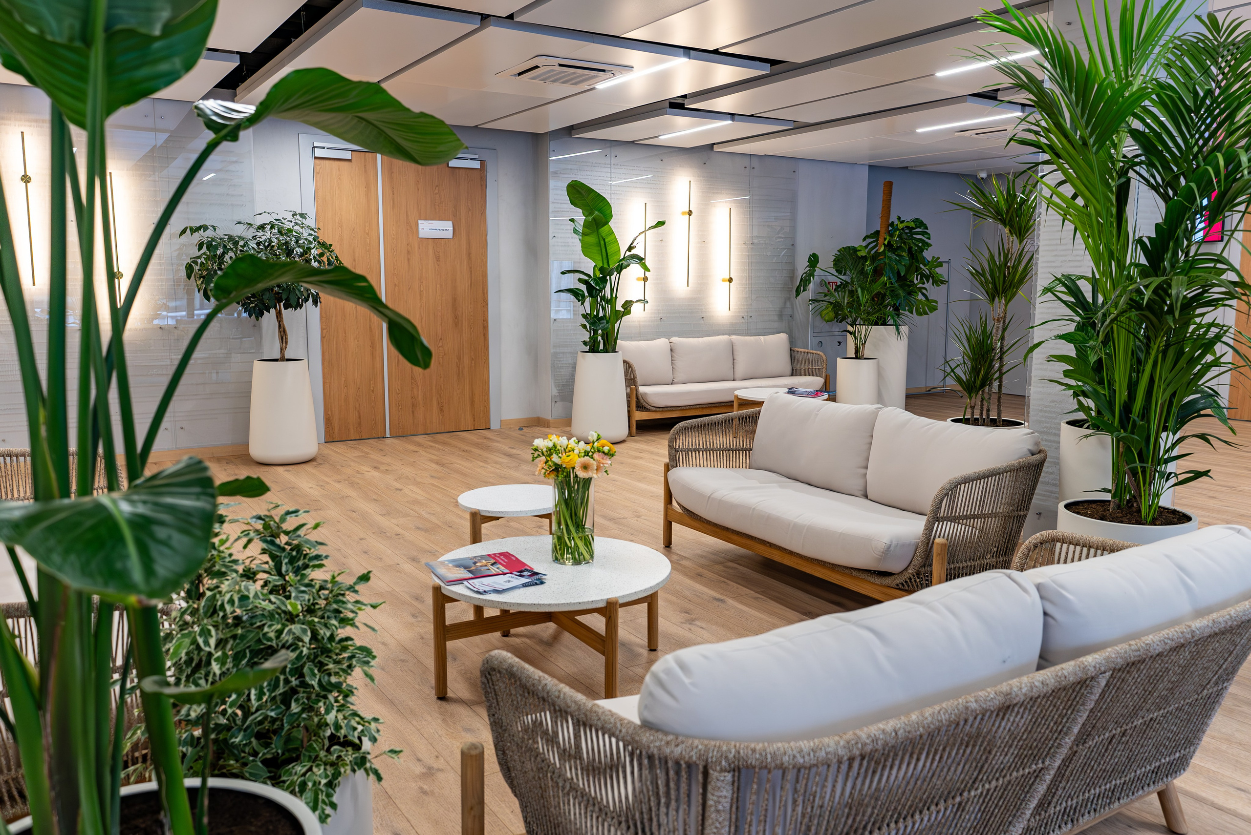 Индустриальный парк — озеленение. KUSTOV PRODUCTION — профессиональная фотосъёмка в Москве