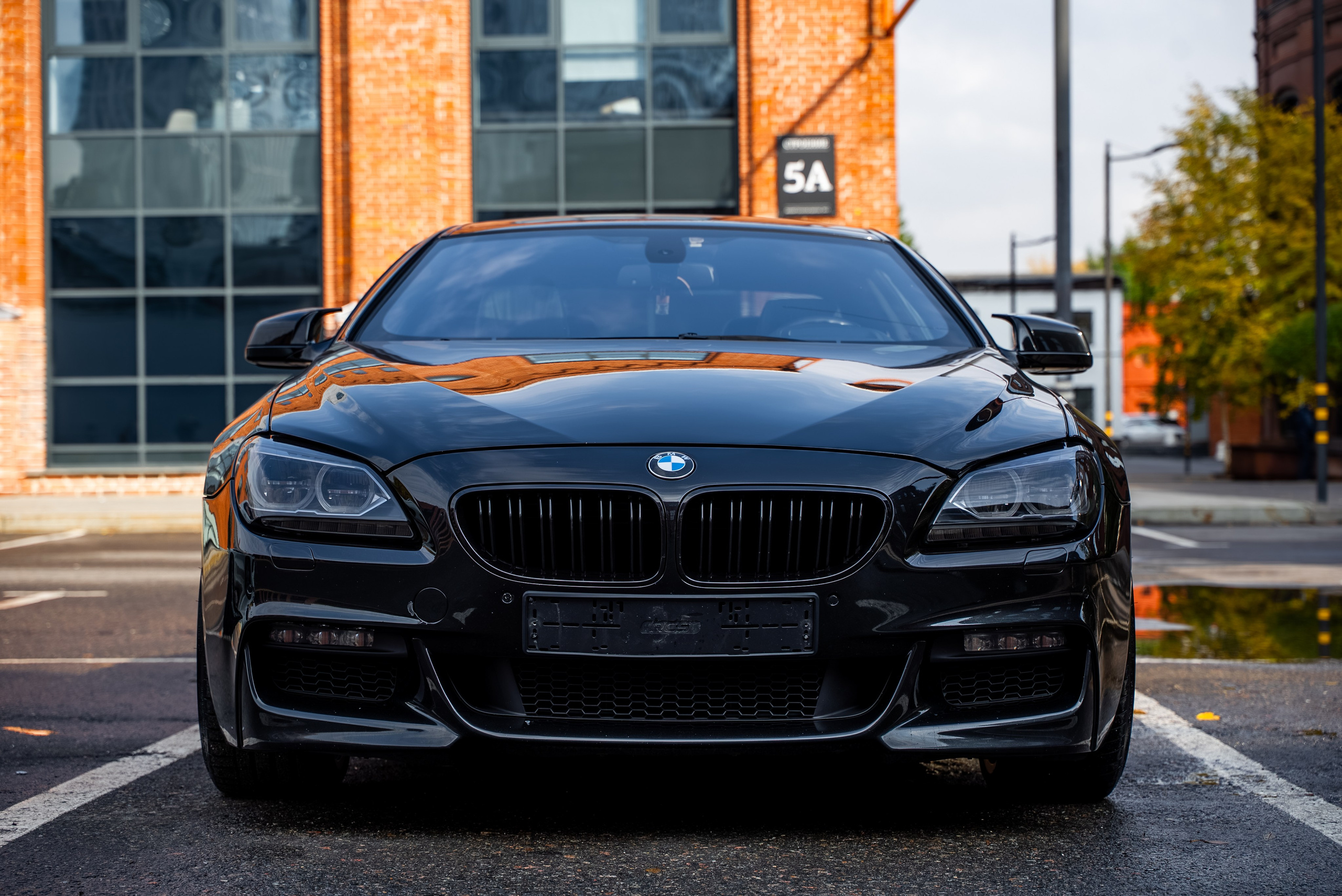 Авто на продажу BMW 6M series coupe. KUSTOV PRODUCTION — профессиональная фотосъёмка в Москве