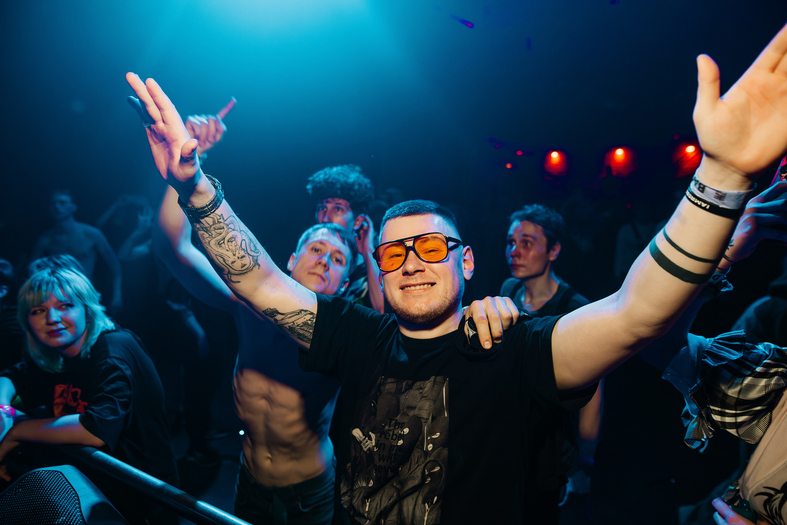 Хрися и Hotzzen. Factory 3. 18.04.2025. Главная