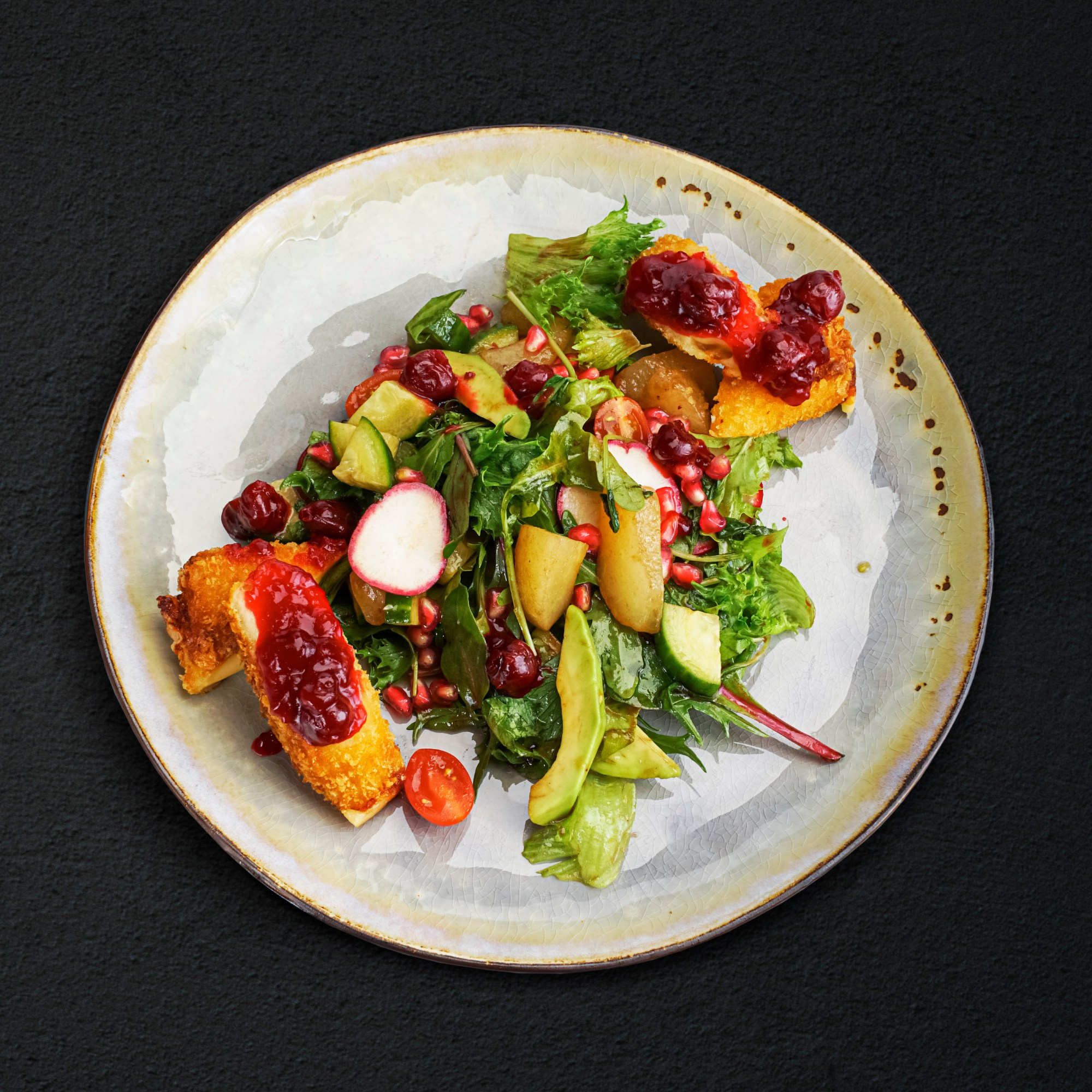 Фотограф и графический дизайнер Владимир Пуставетов