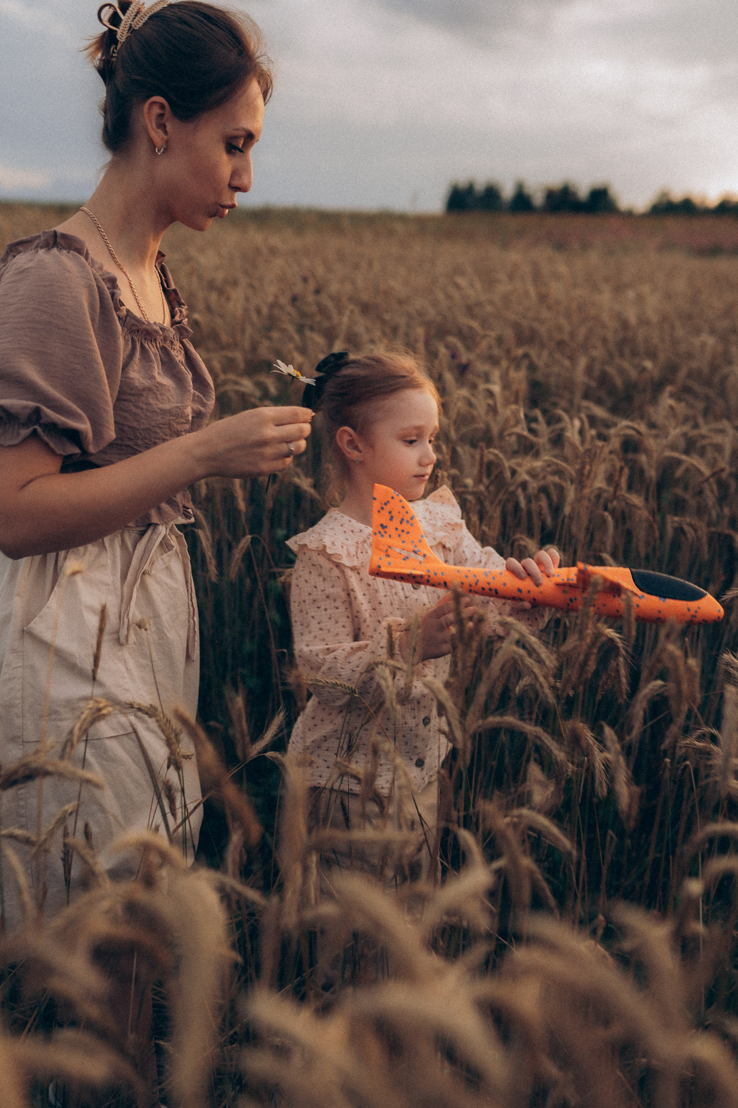 Алёна и семья. Фотограф Торопец Кристина Абрамова Kanwellia photography