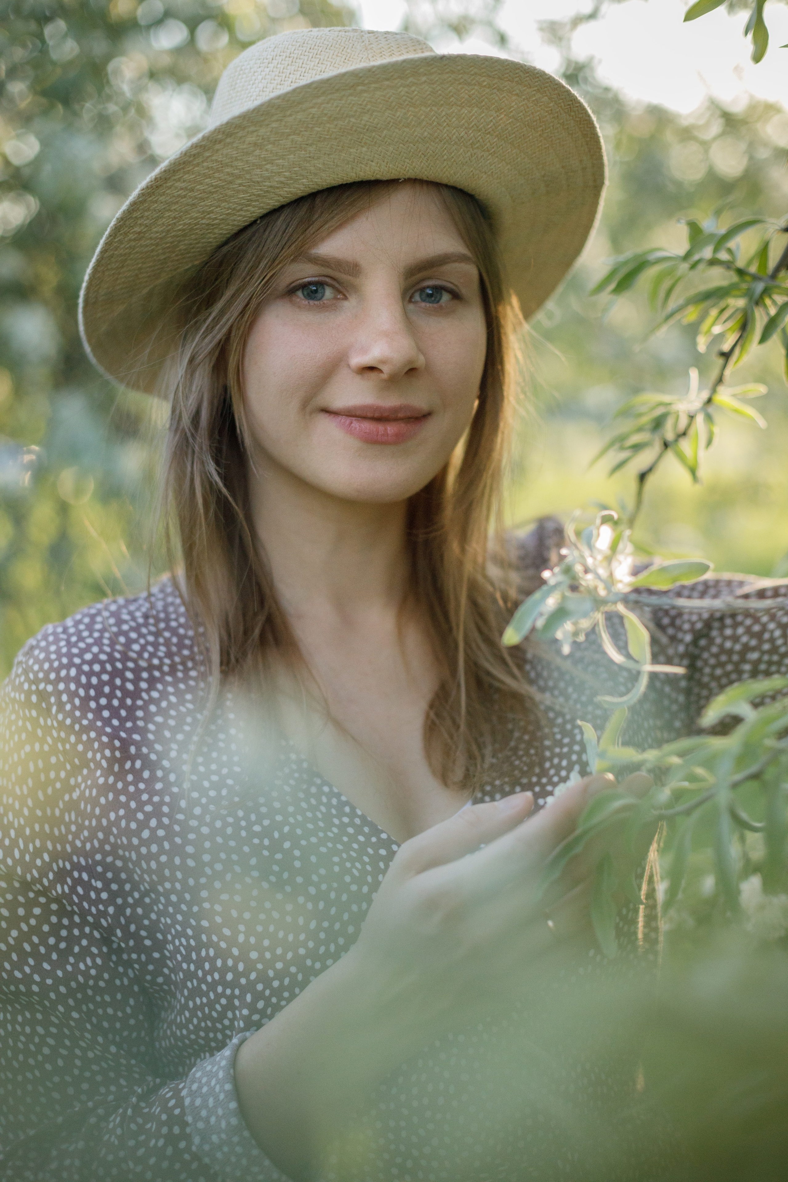 Екатерина в Яблоневом саду. Фотограф в Санкт-Петербурге Ксения Андреева