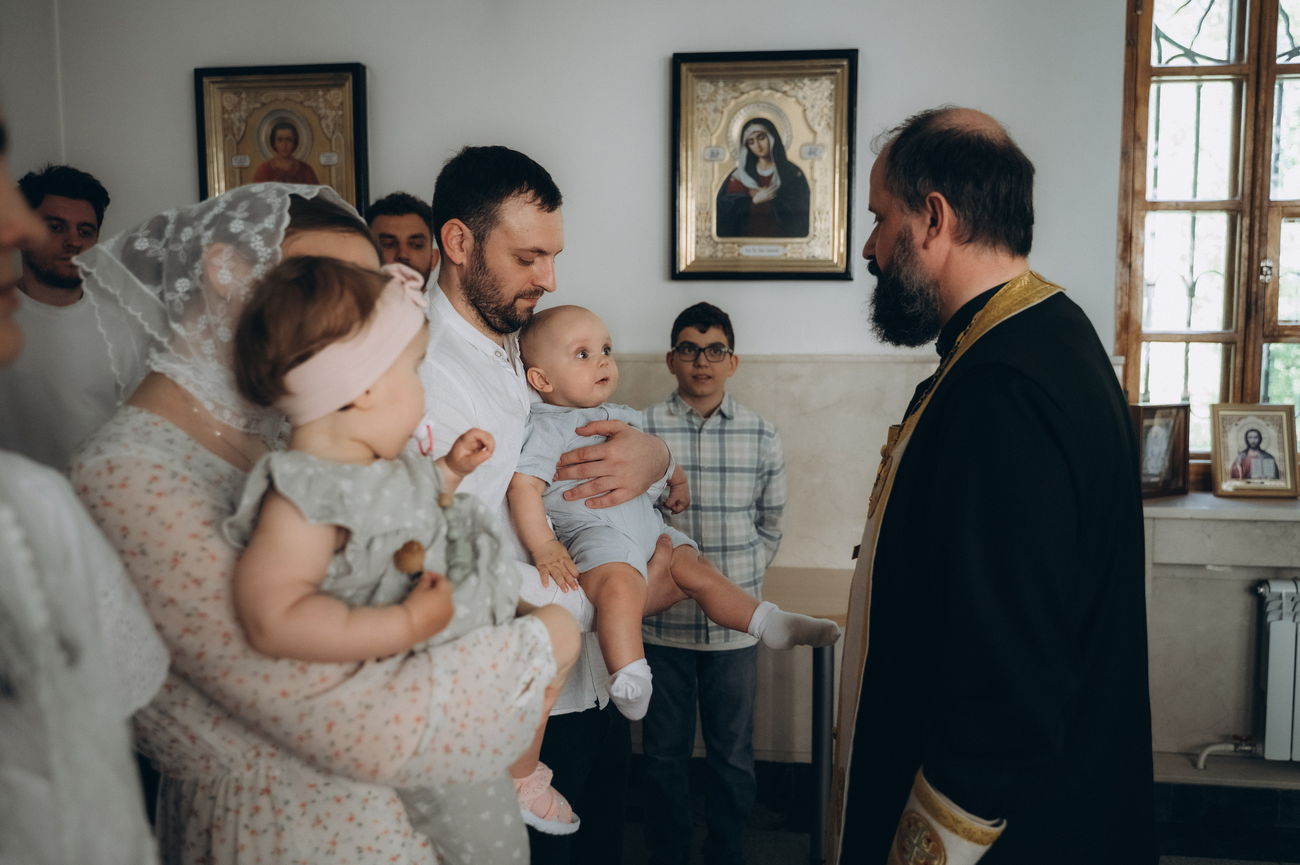 Крещение Мии и Льва. Семейный фотограф в Минске Дарья Дреко