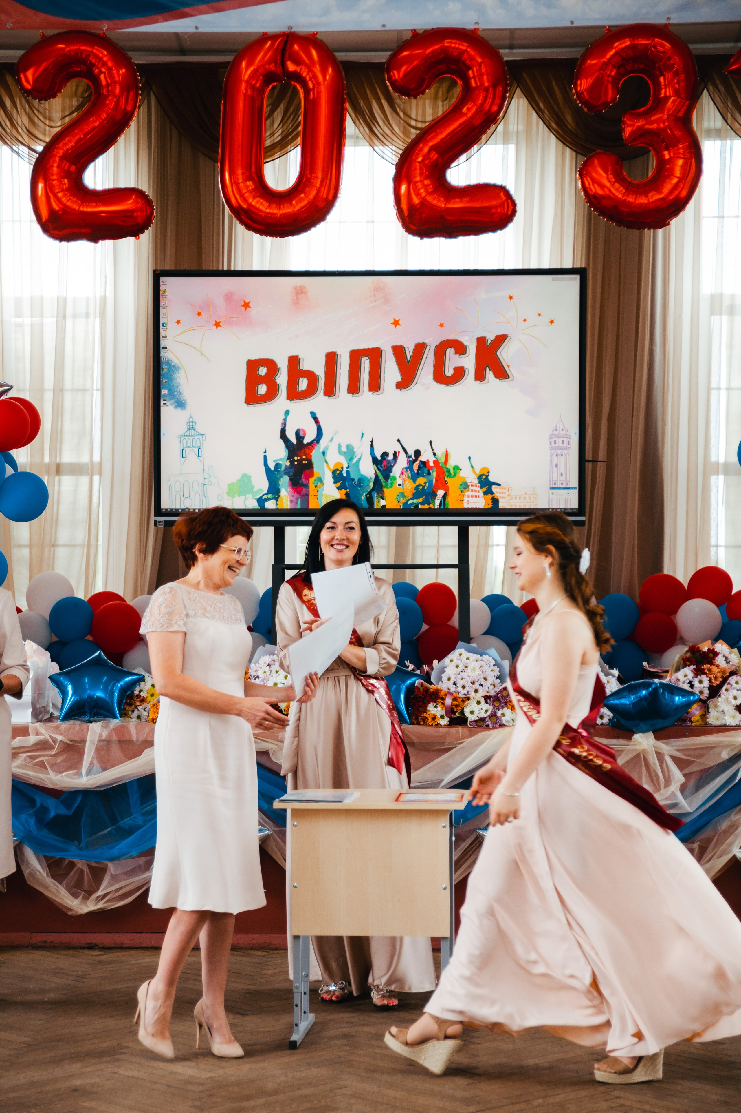 Выпускной 11 класса. Фотограф Куянова Алина, семейные и свадебные фотосессии в Калининграде