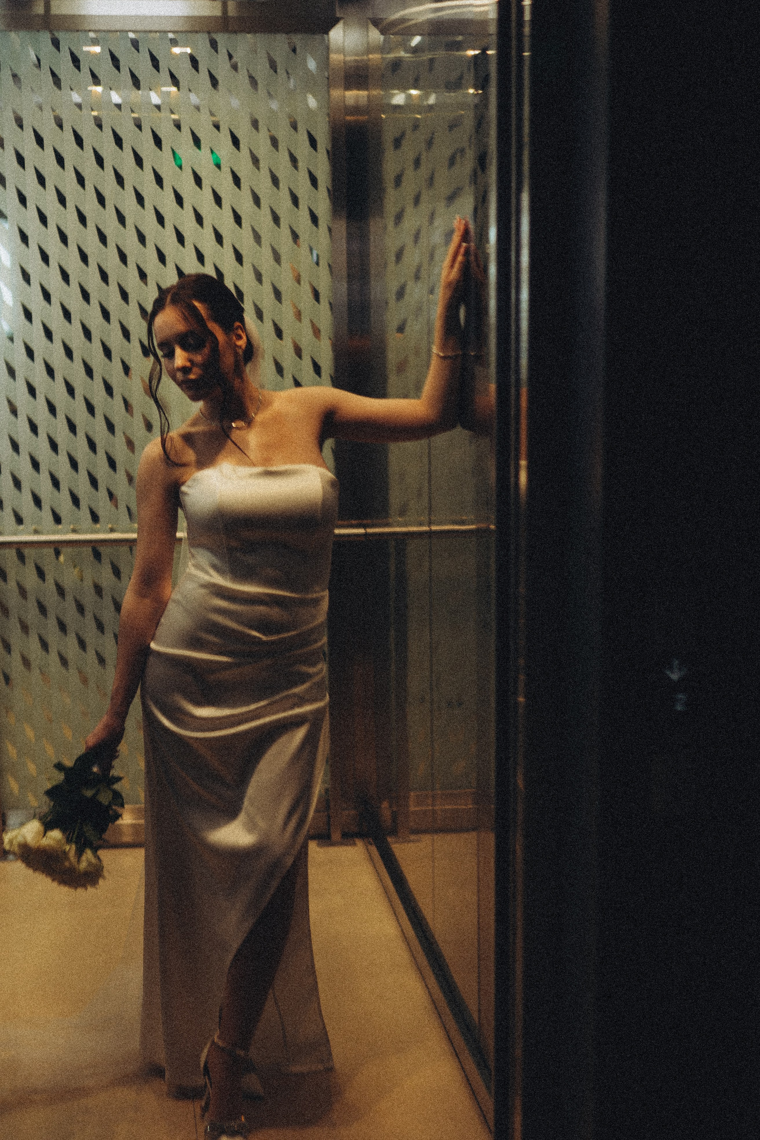 СВАДЕБНАЯ СЬЕМКА СБОРОВ ЖЕНИХА И НЕВЕСТЫ В ОТЕЛЕ И ТАКЖЕ ФОТОСЕССИИЯ В ОТЕЛЕЕ МЕГАПОЛИС БРЯНСК. Профессиональный фотограф, Санкт-Петербург — Виктория Богомолова