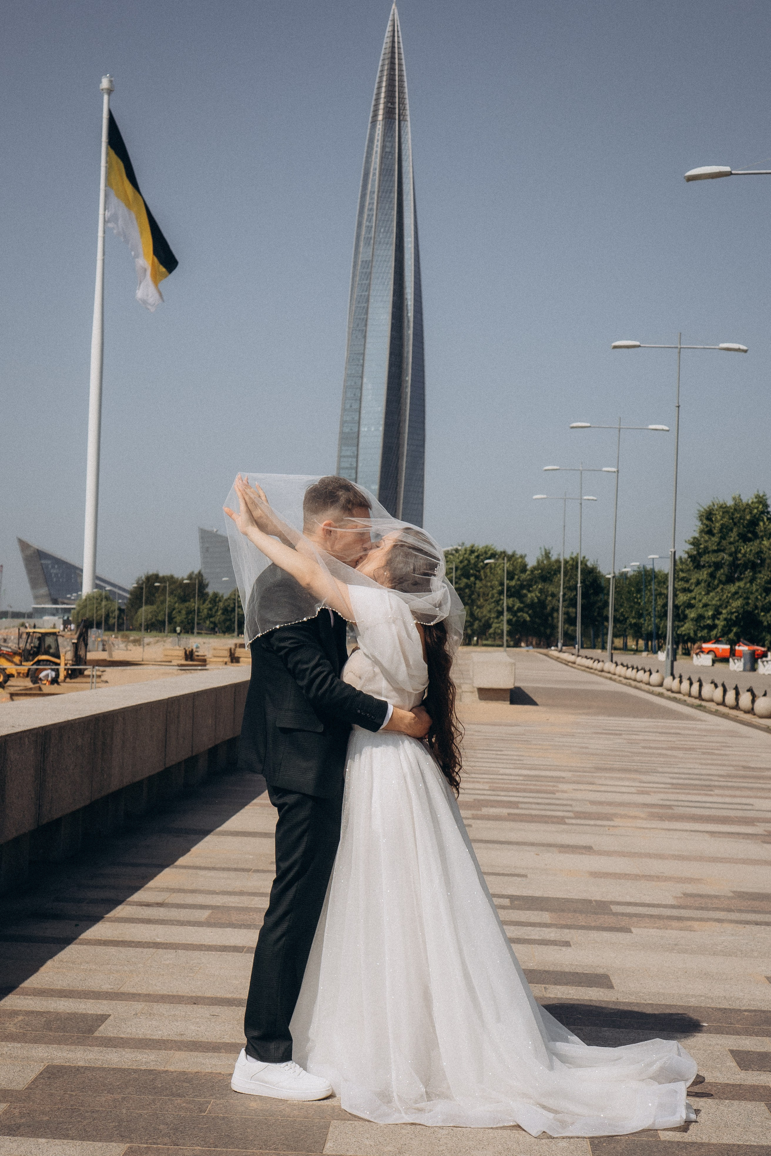 СВАДЕБНАЯ СЬЕМК В ПАРКЕ 300-ЛЕТИЯ. Профессиональный фотограф, Санкт-Петербург — Виктория Богомолова