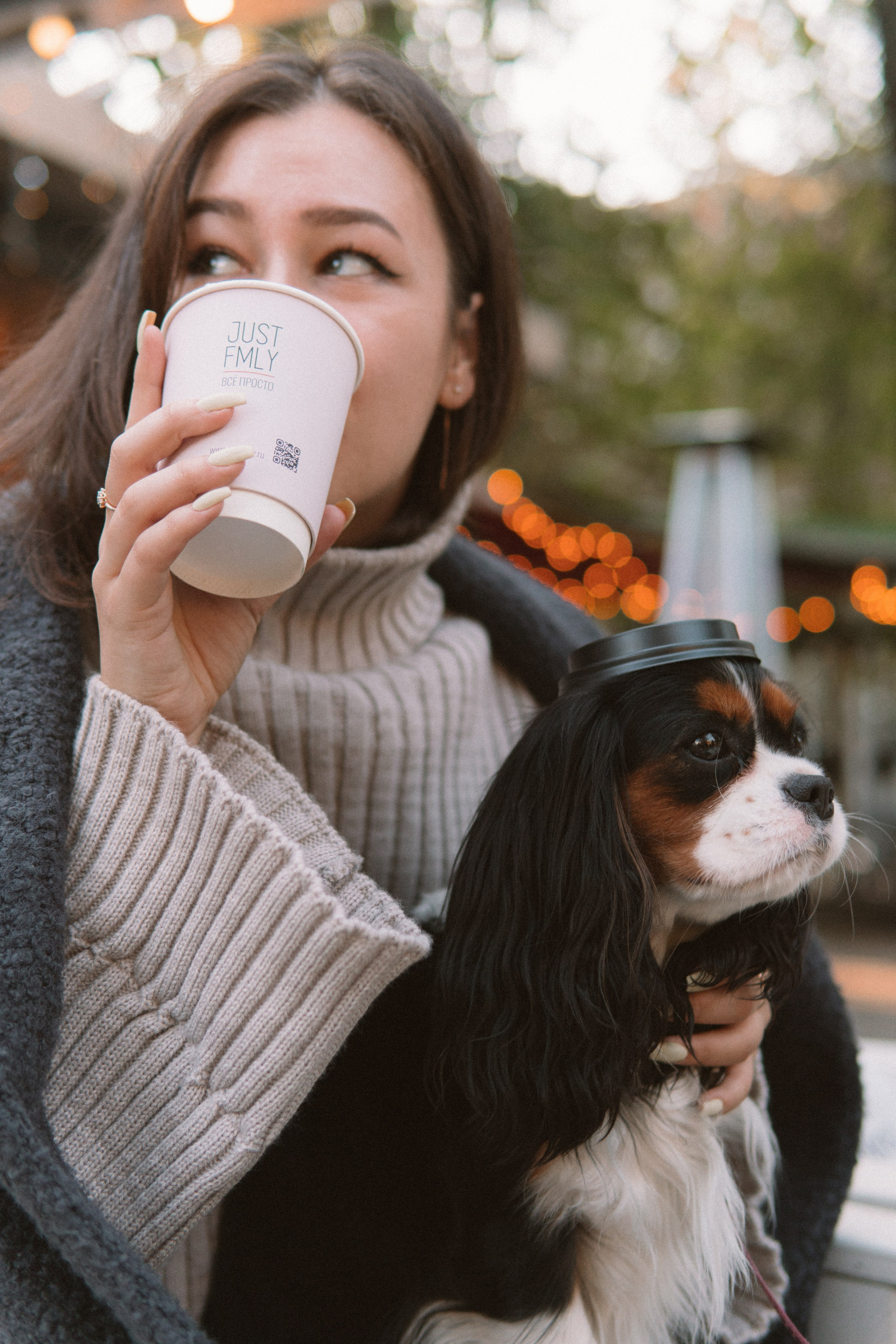 Катя и Беки: история о кофе в парке
