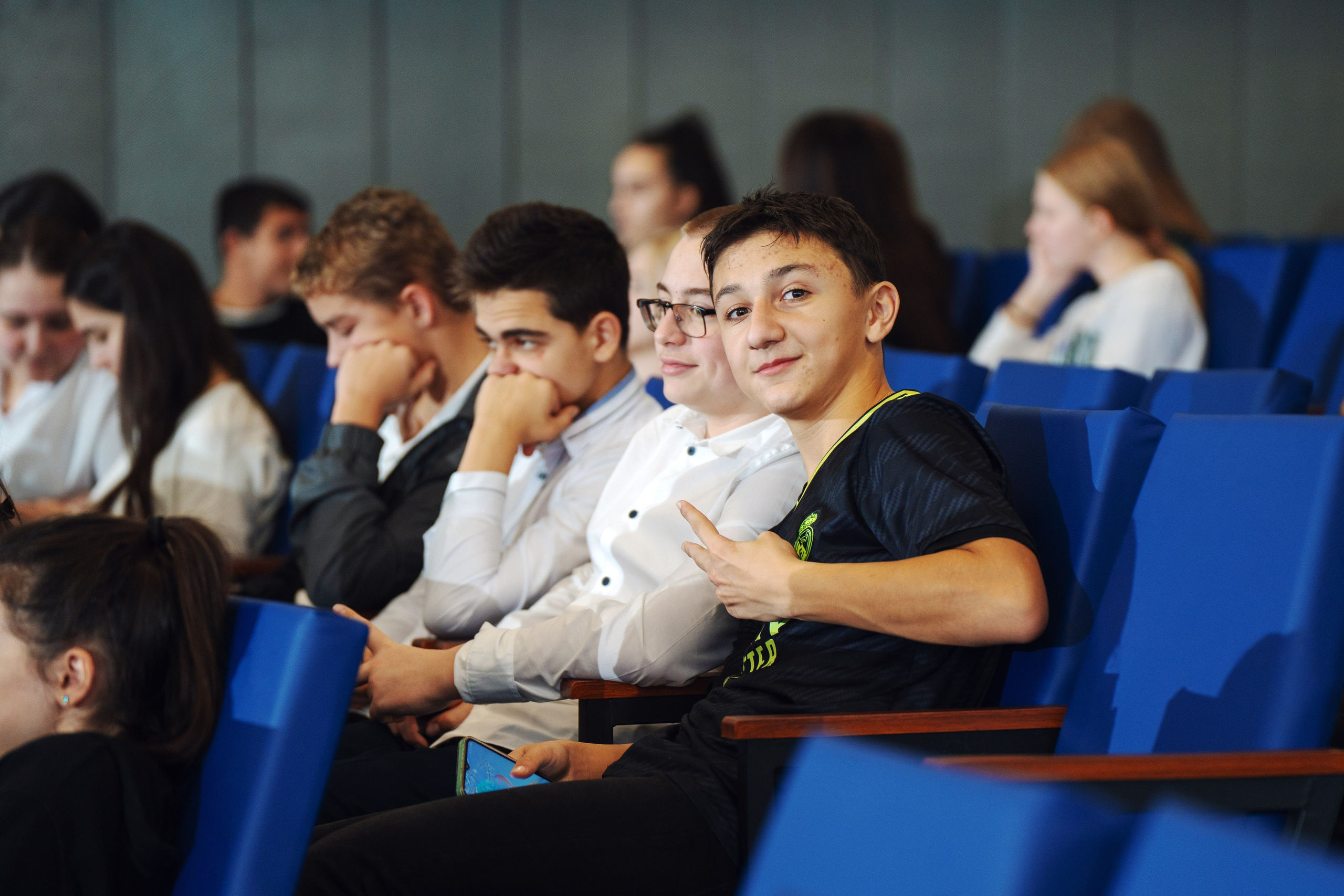 Лекция по киберспорту в школе № 2, п. Энем
