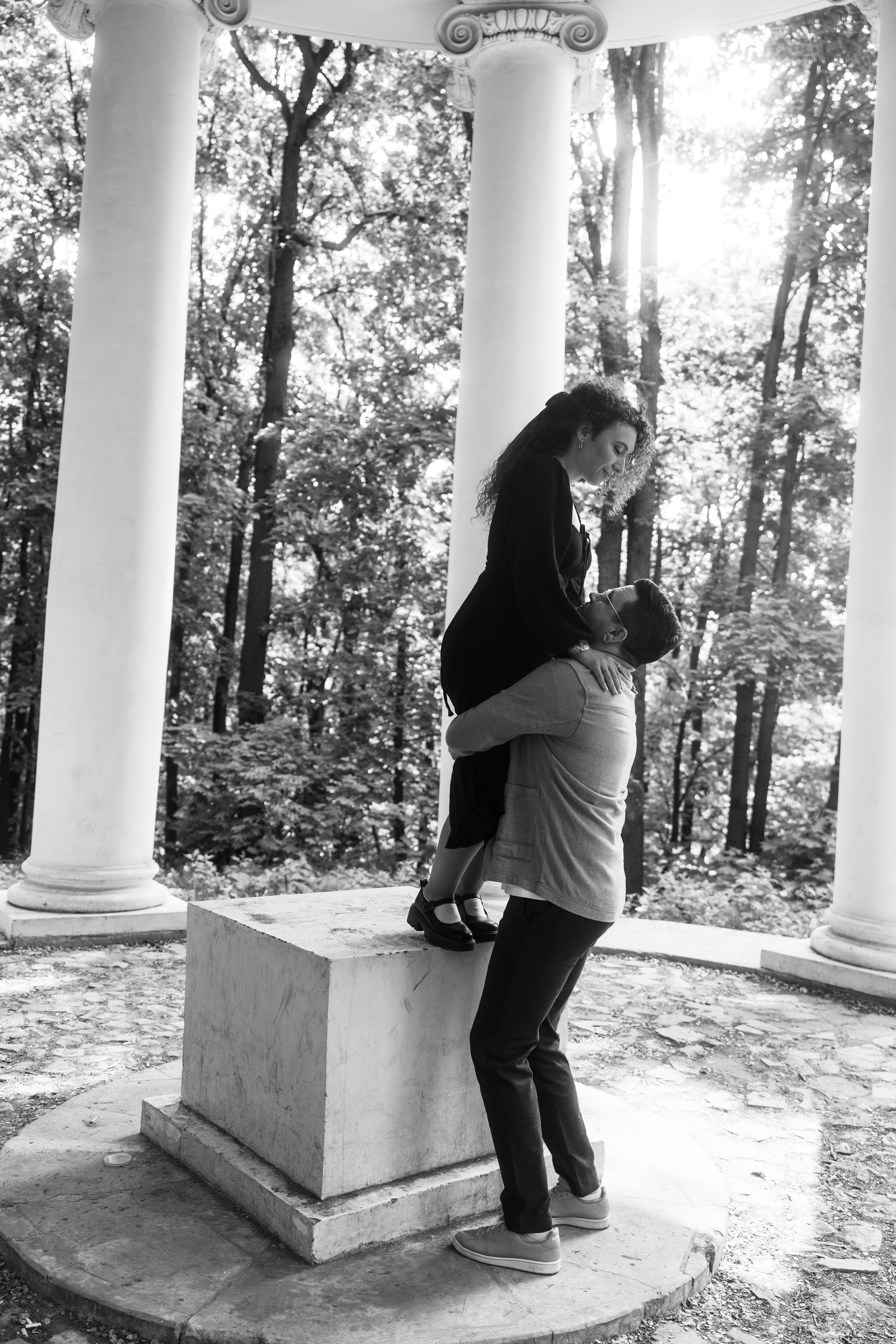 Love Story Олега и Майи в Московском парке. Саша Потапкин Фотограф. Сочи, Екатеринбург, Москва