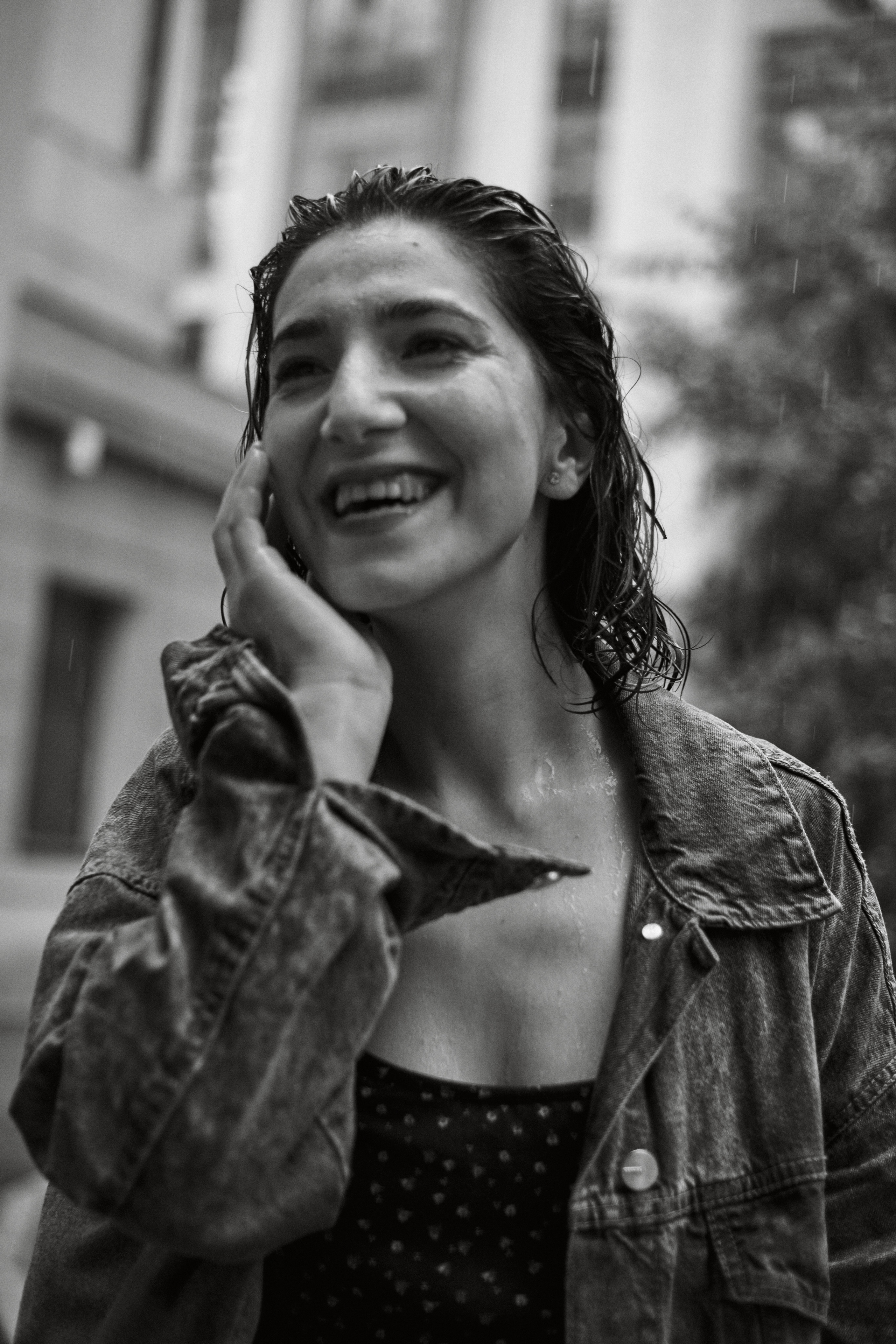 Найка под дождём. Фотограф в Москве Михаил Елизарьев