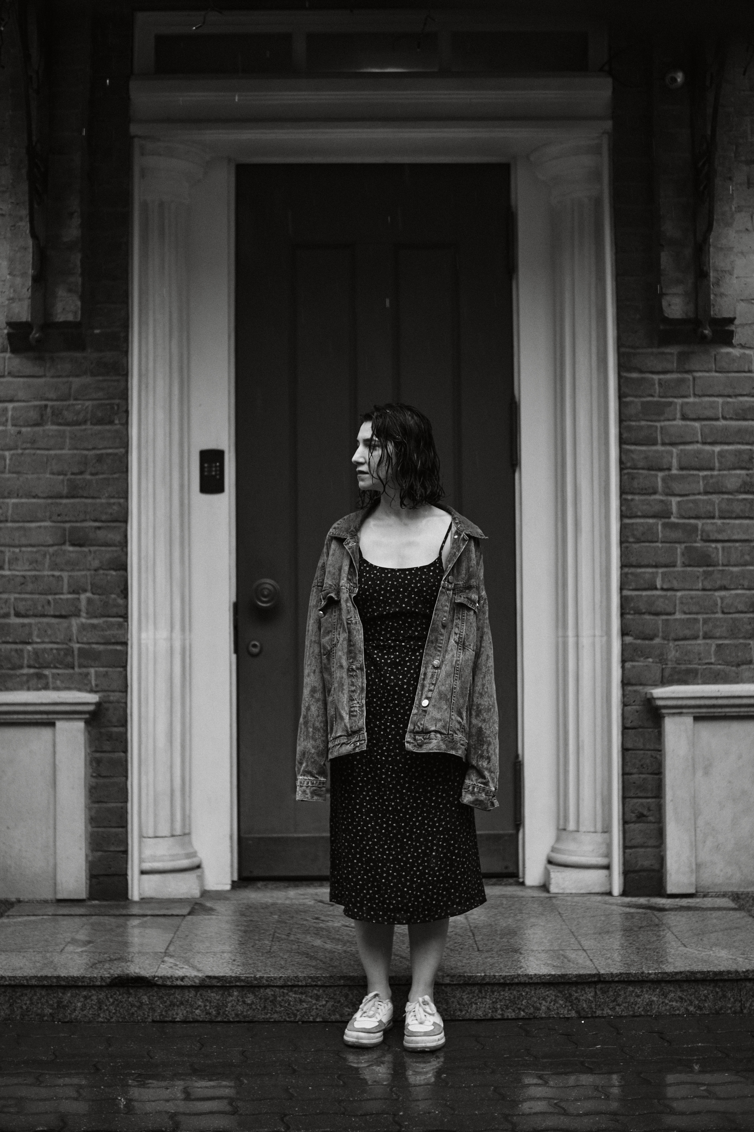 Найка под дождём. Фотограф в Москве Михаил Елизарьев