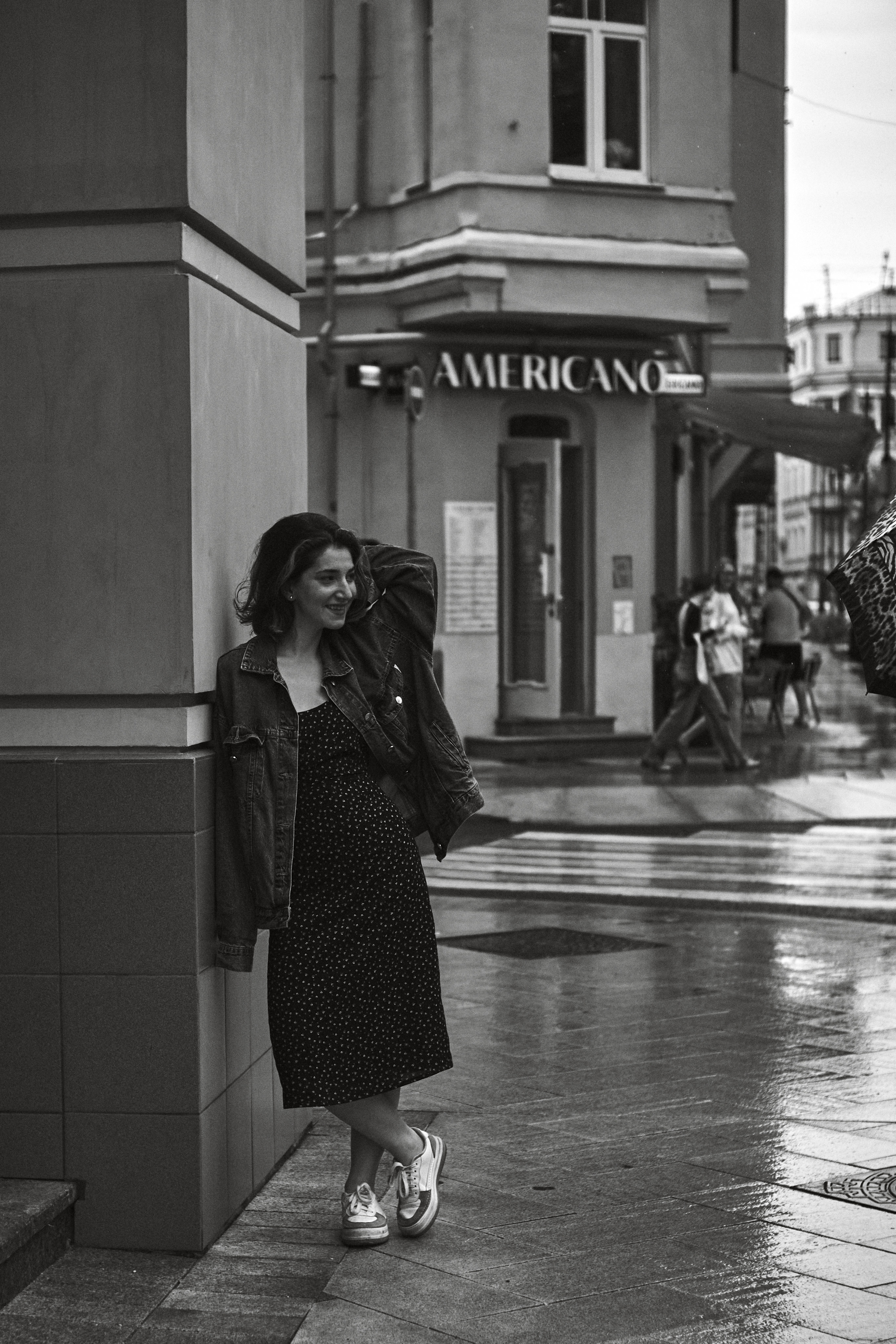 Найка под дождём. Фотограф в Москве Михаил Елизарьев