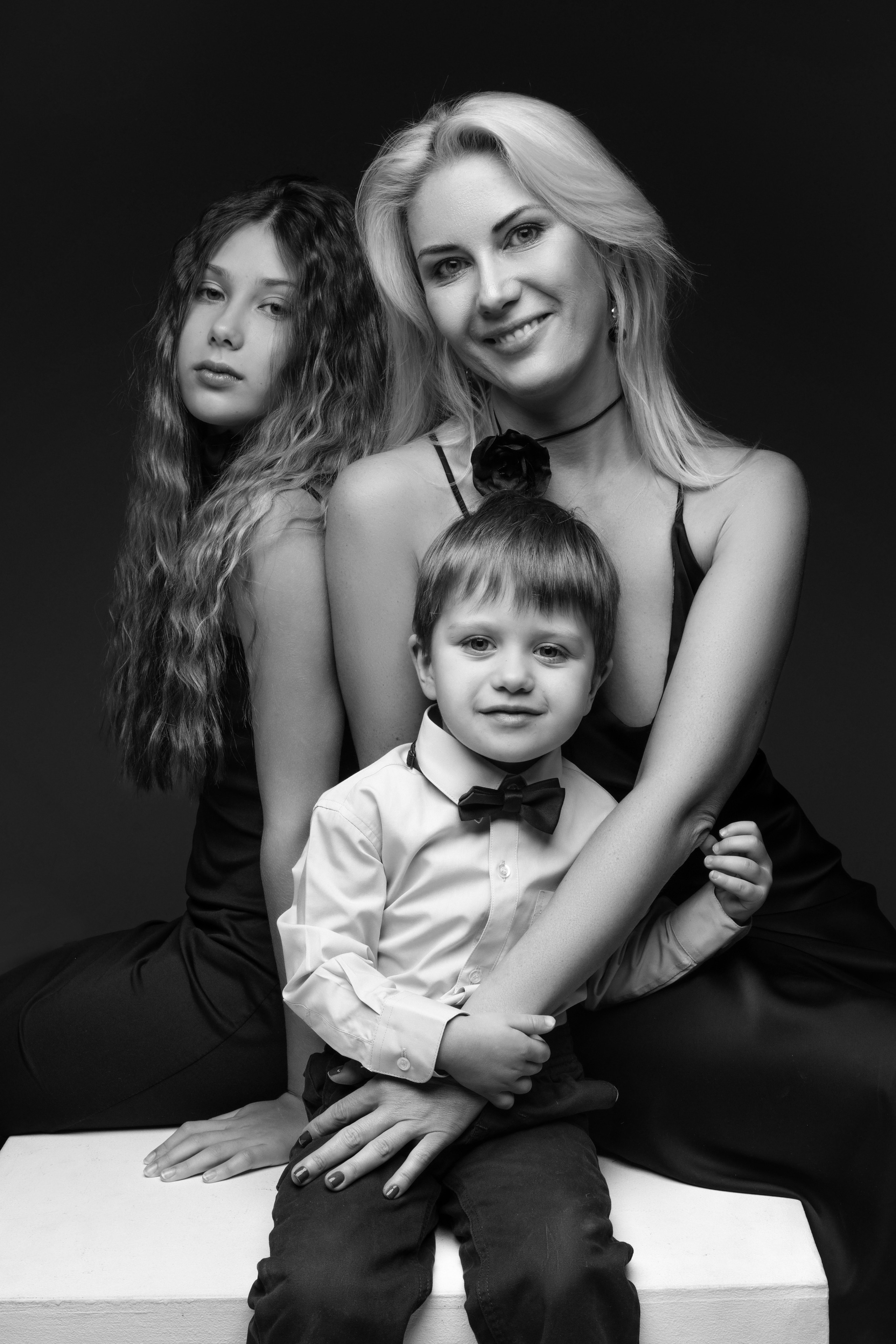 Мария, Алиса и Саша. Главная