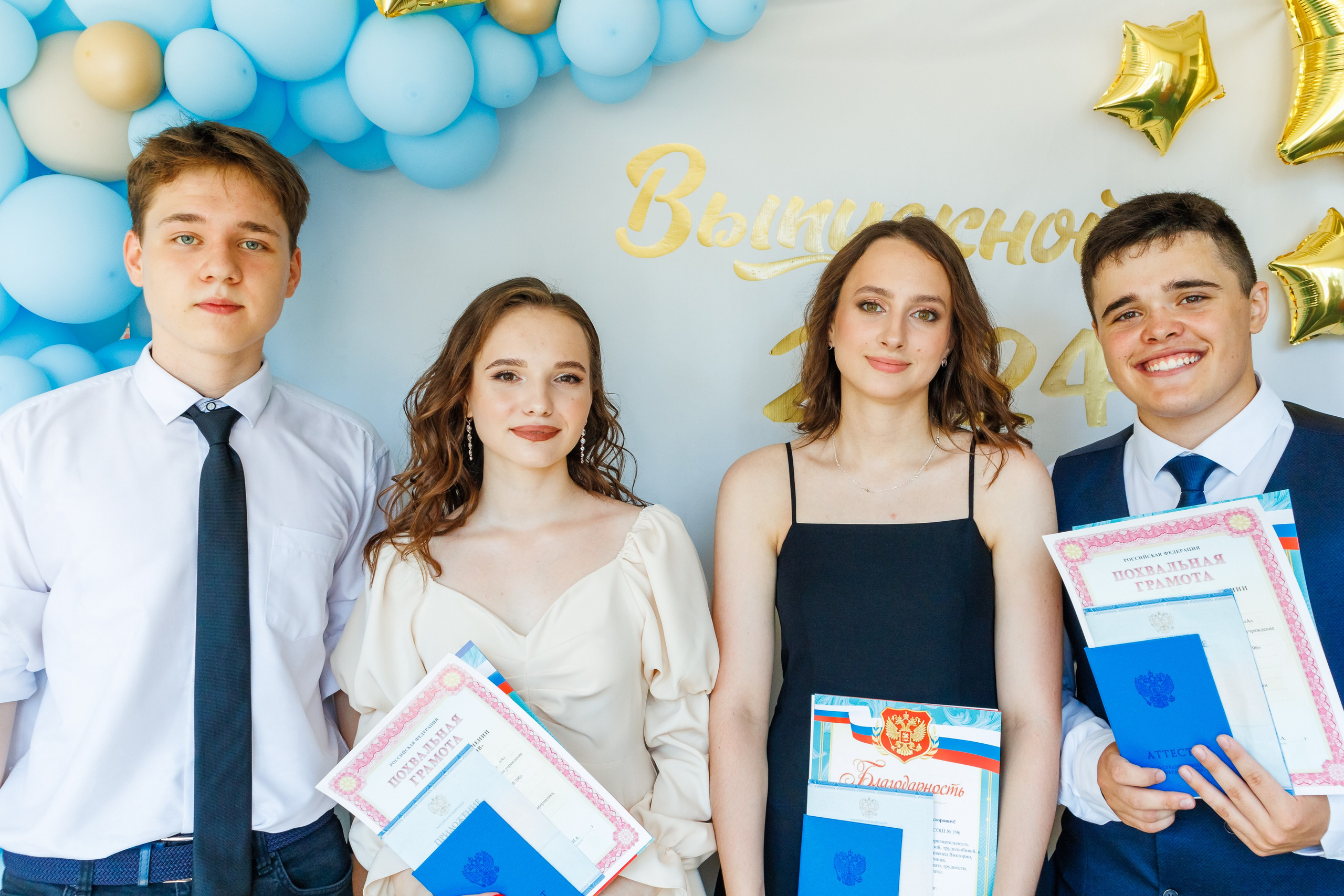 Выпускники школа 196. Фотограф в Новосибирске Евгений Маслов