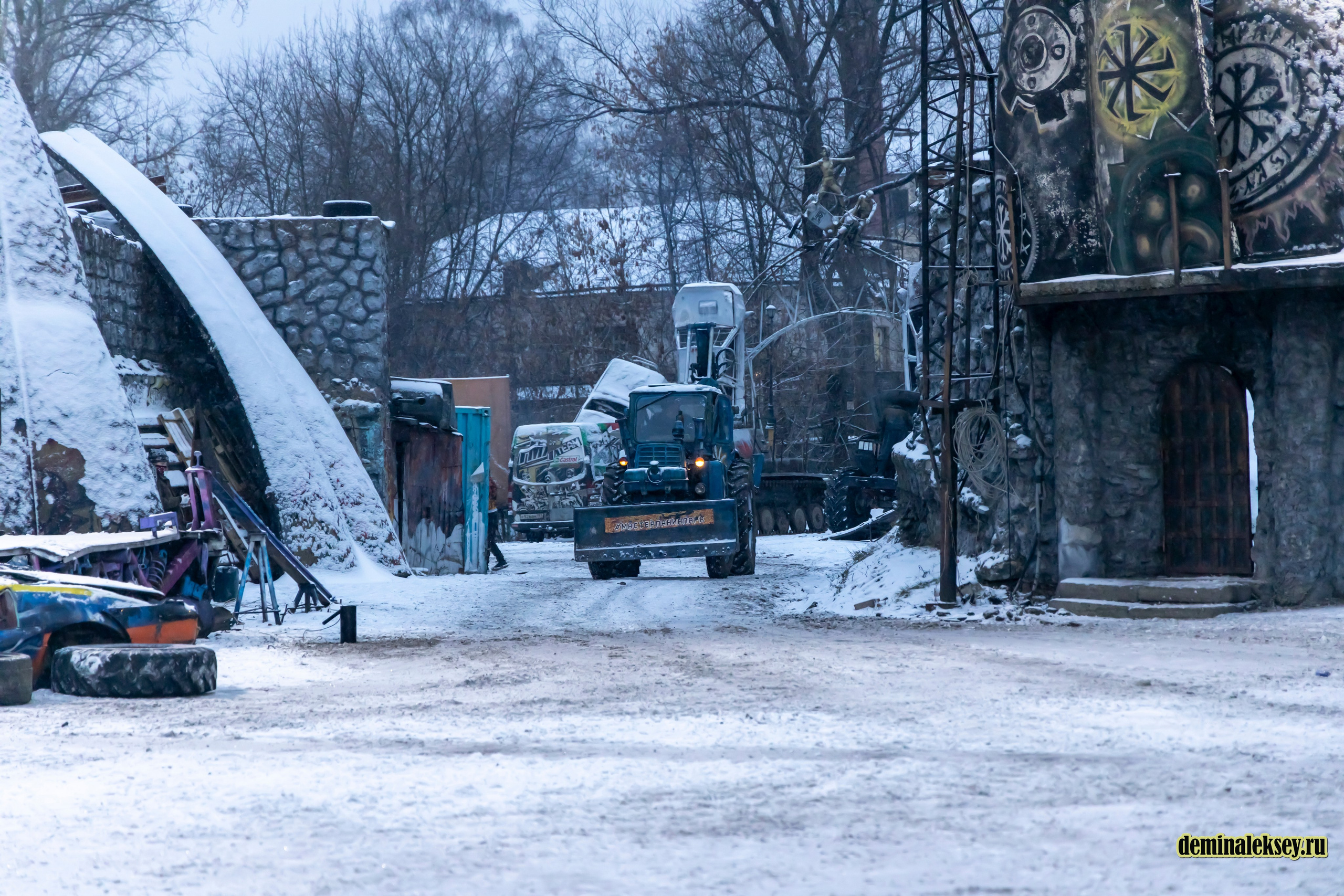 Танки против Монстр-Траков. Репортажный, семейный и студийный фотограф в Москве Демин Алексей