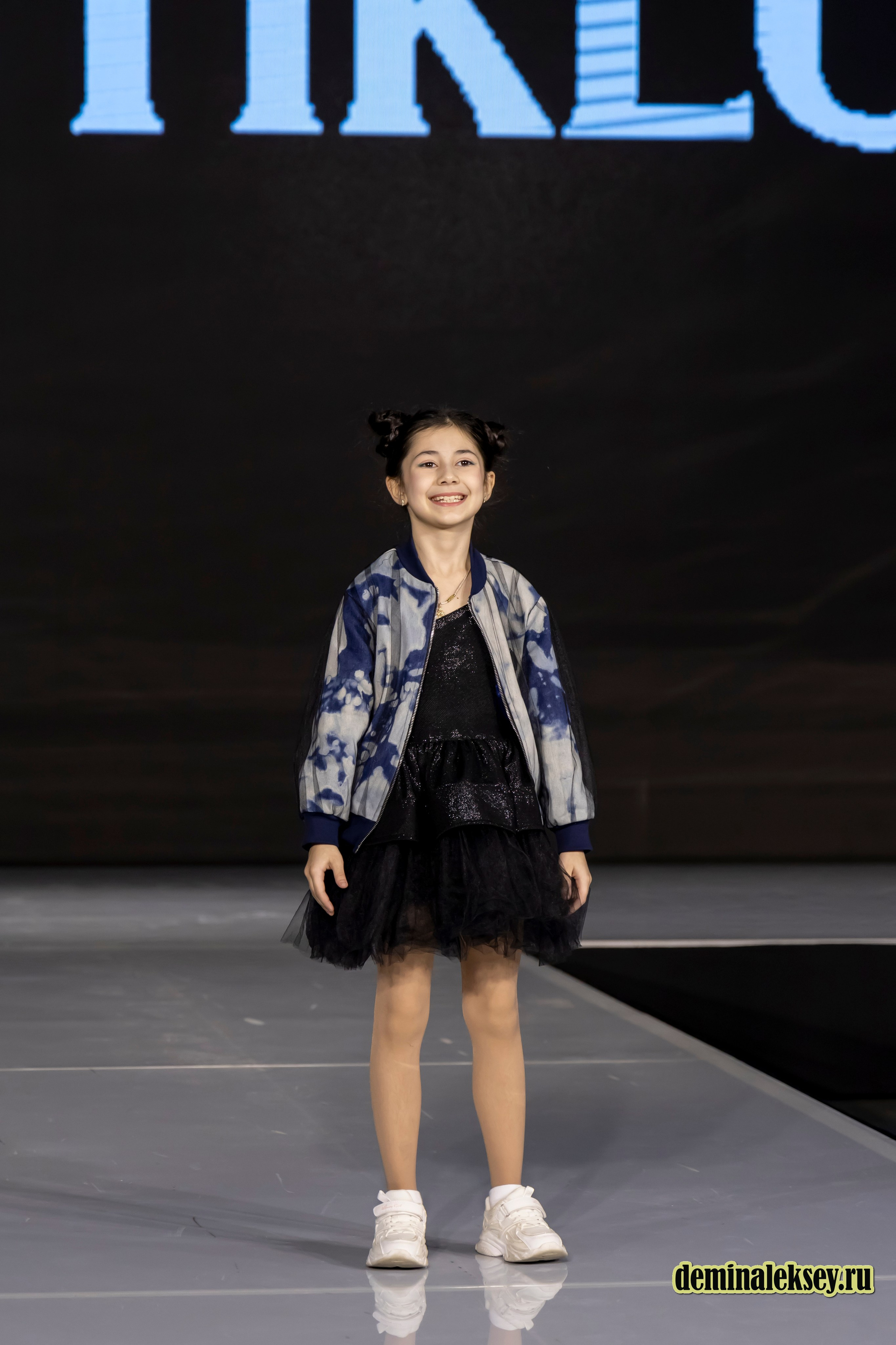 Бренд KristiKlo 31 января 2025 гостиный двор, выставка Уникальная Россия. Репортажный, семейный и студийный фотограф в Москве Демин Алексей