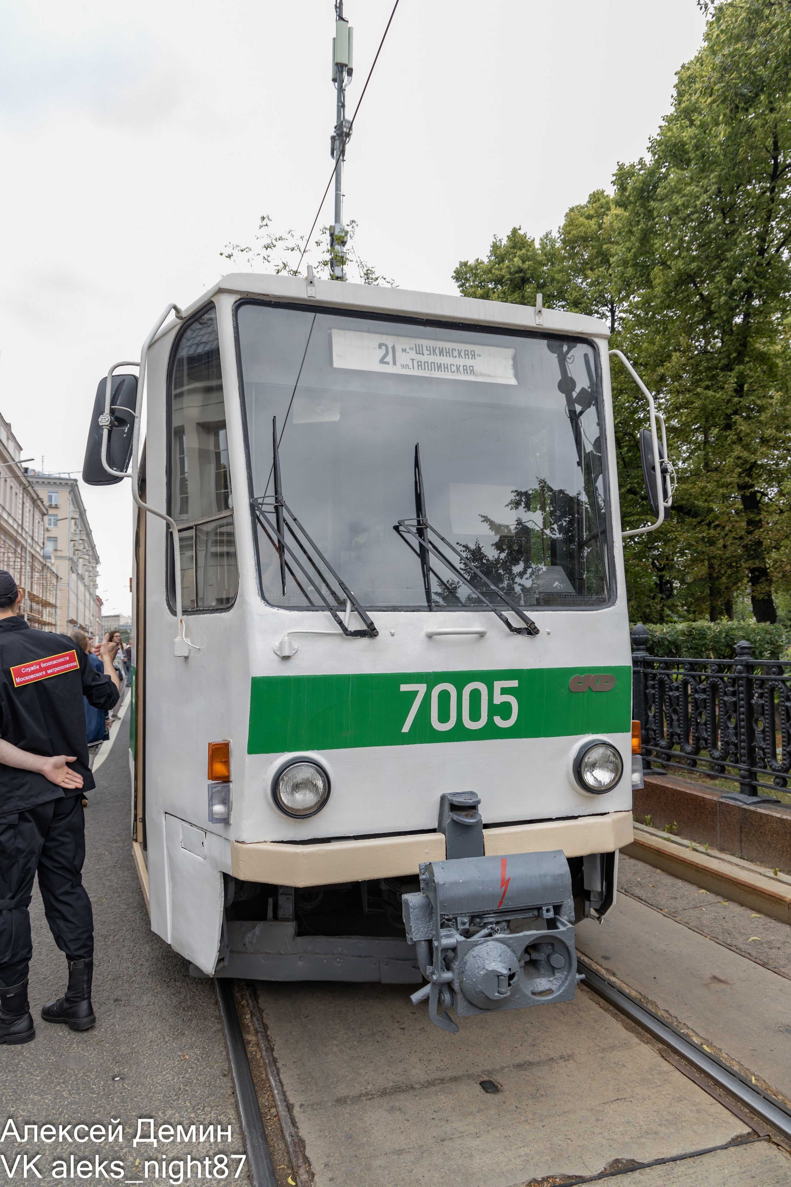 Ретро парад трамваем Москва 2023. Репортажный, семейный и студийный фотограф в Москве Демин Алексей