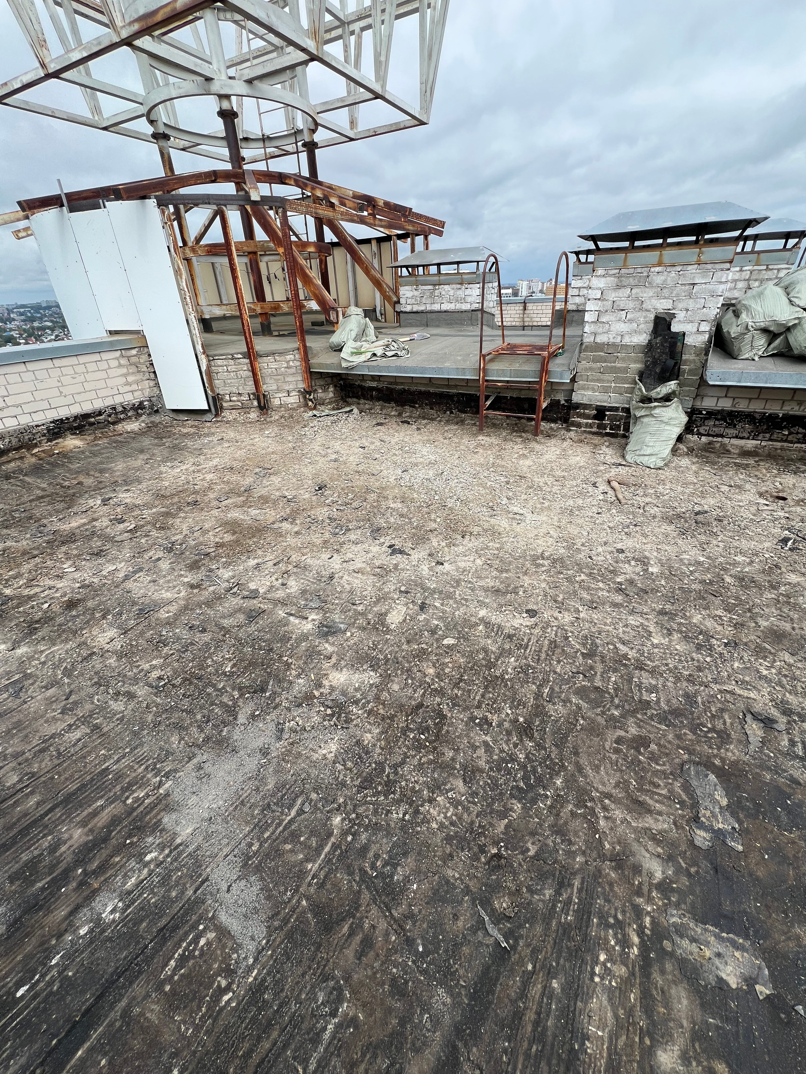 ТСЖ Строителей 33 Монтаж наплавляемой кровли