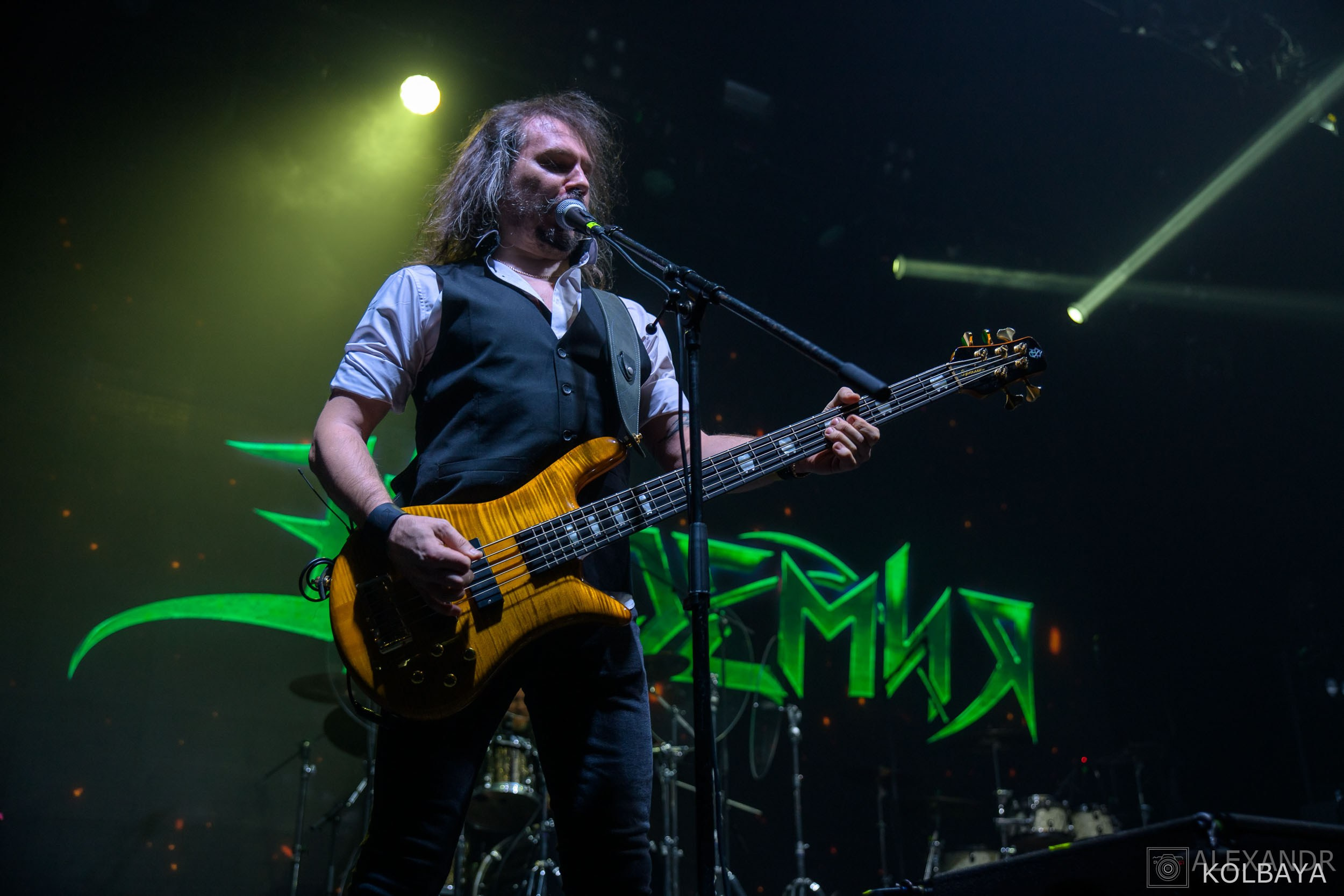 Эпидемии 29 лет — концерт в день рождения. Концертный и театральный репортажный фотограф в Москве Александр Колбая