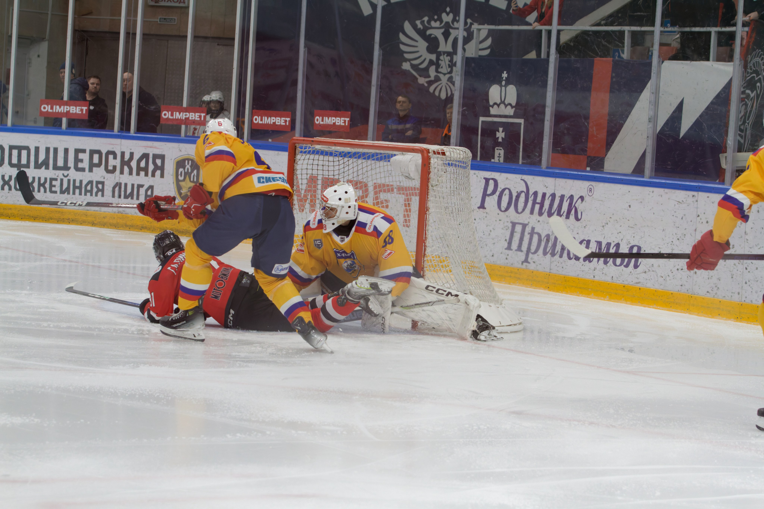 Хоккей. Молот-Химик 12.02.2025. Репортажный и спортивный фотограф в г. Пермь Зильберг Павел
