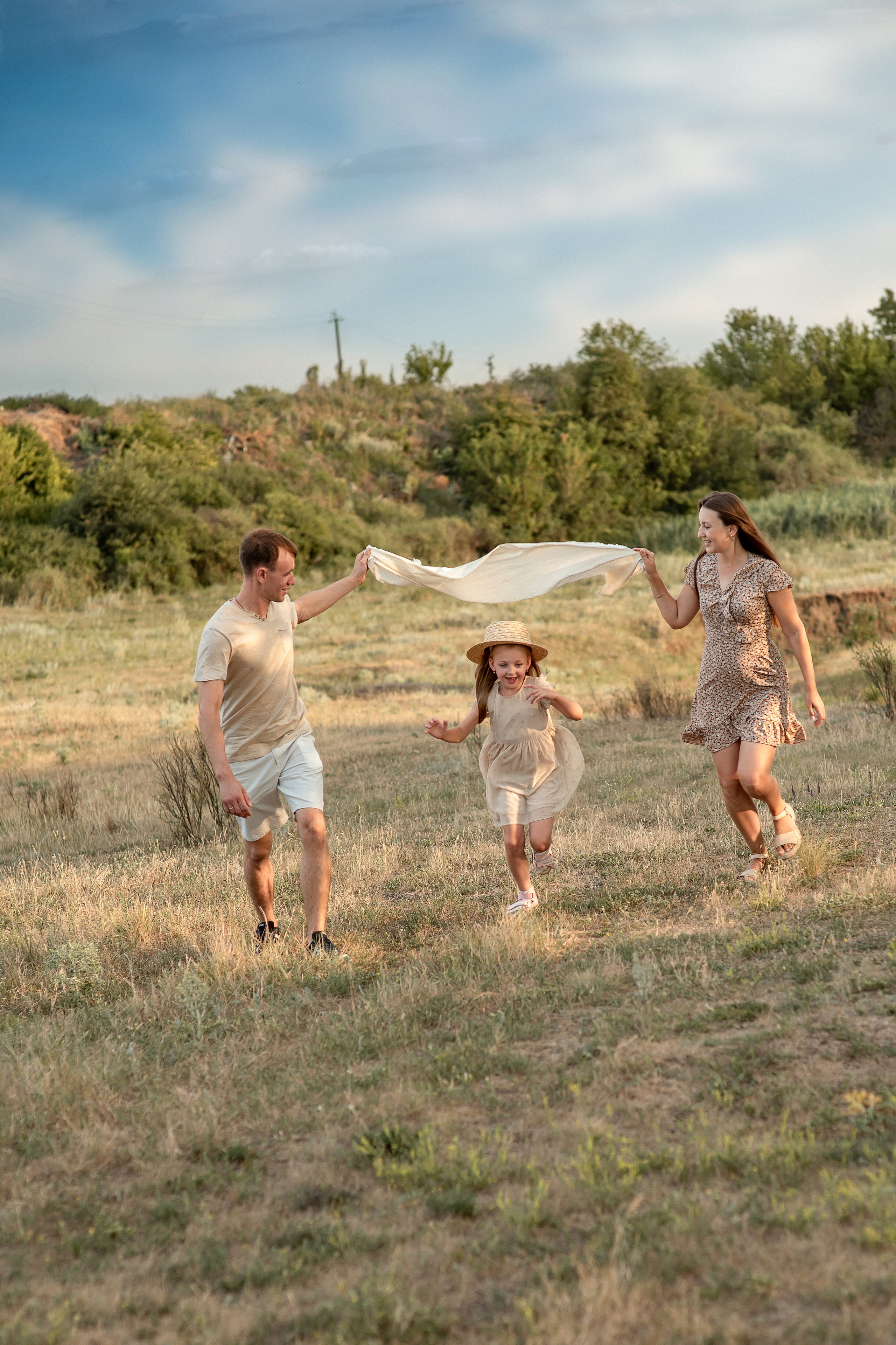 Семейная съемка на поляне 07.2024. Семейный и детский фотограф Наталья Горда