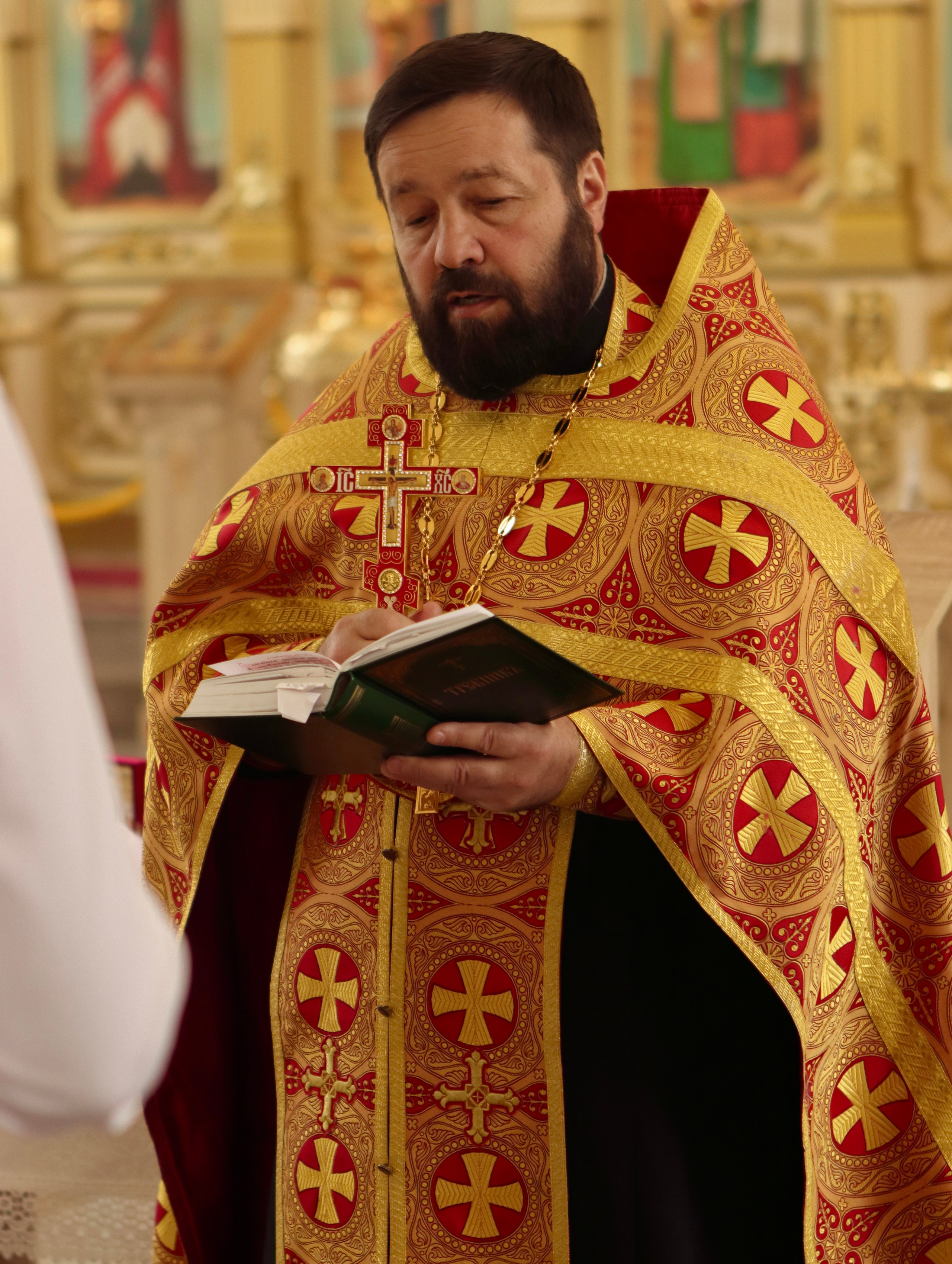 Екатерина и Александр — таинство венчание. Фотограф в Курске Смирнов Евгений