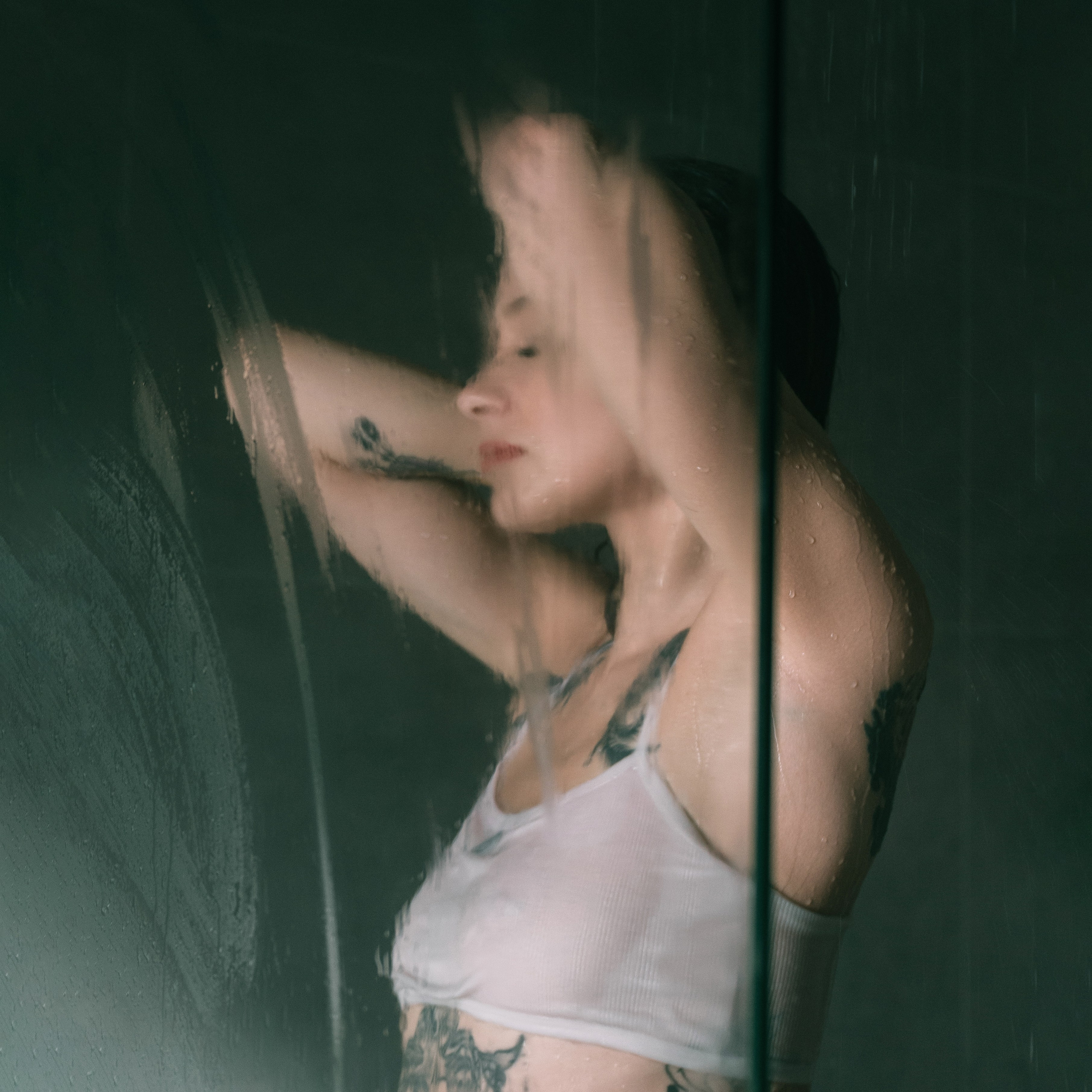 Фотосъёмка в душе, через стекло. Фотосессия в Хабаровске.