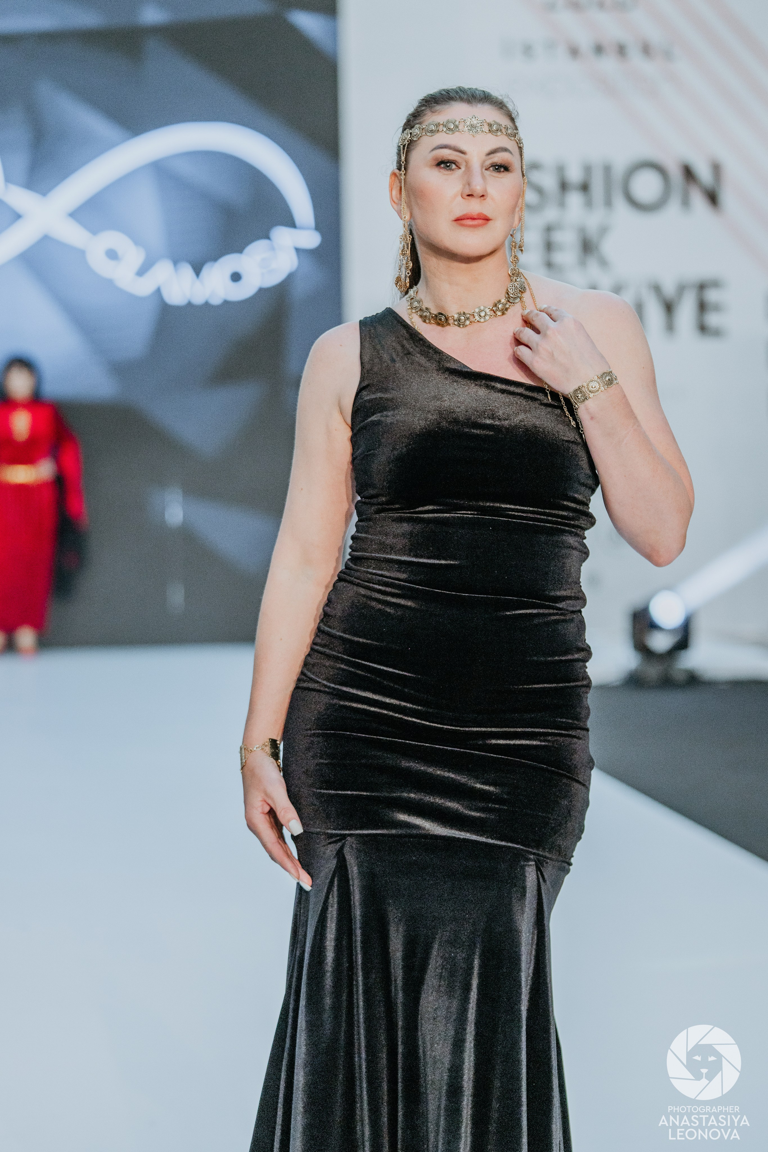 Fashion Week Türkiye [spring, 2025]. Anastasia Leonowa