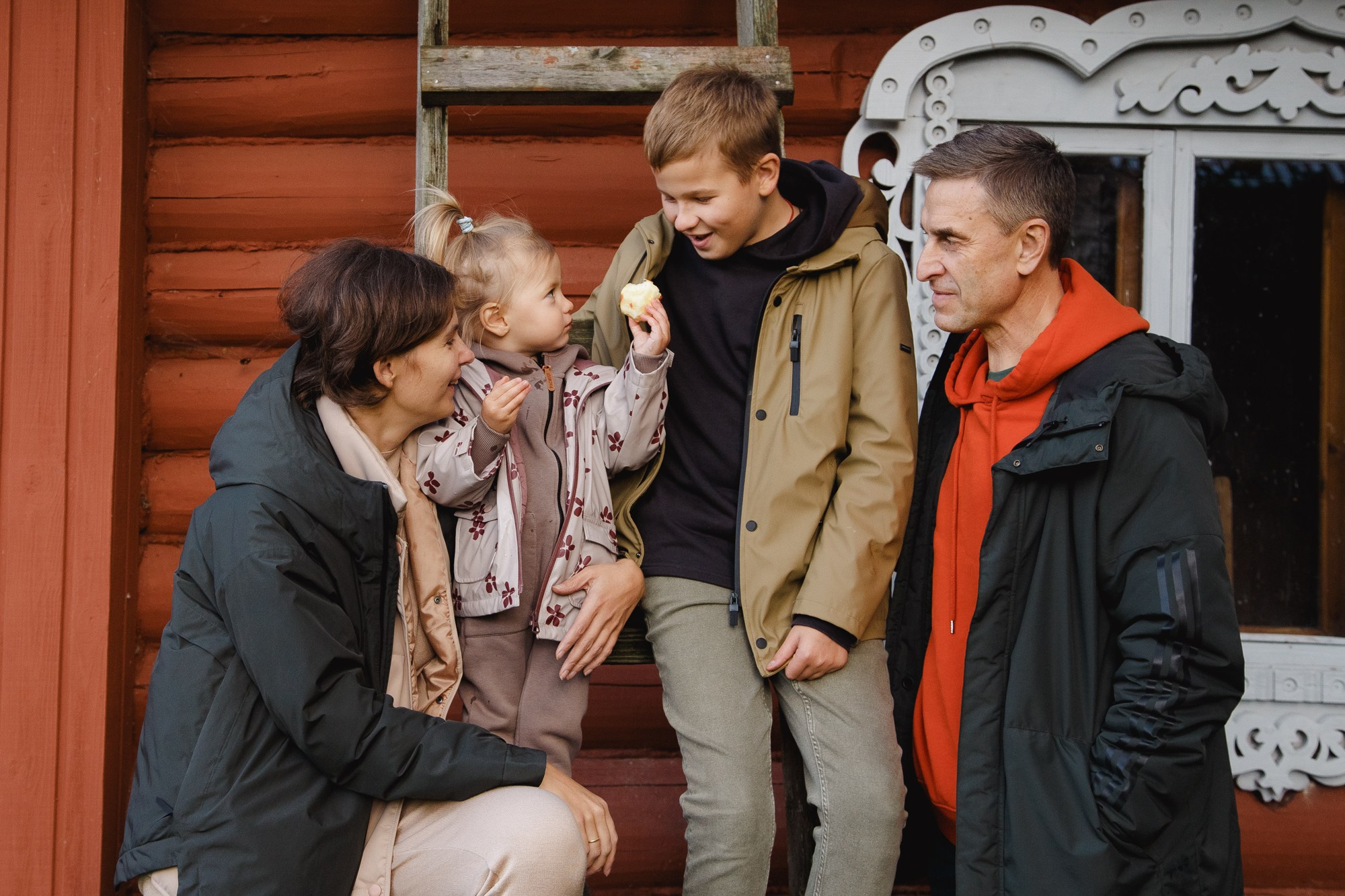 Семейная идиллия на даче. Фотограф в Москве — Ольга Федотова