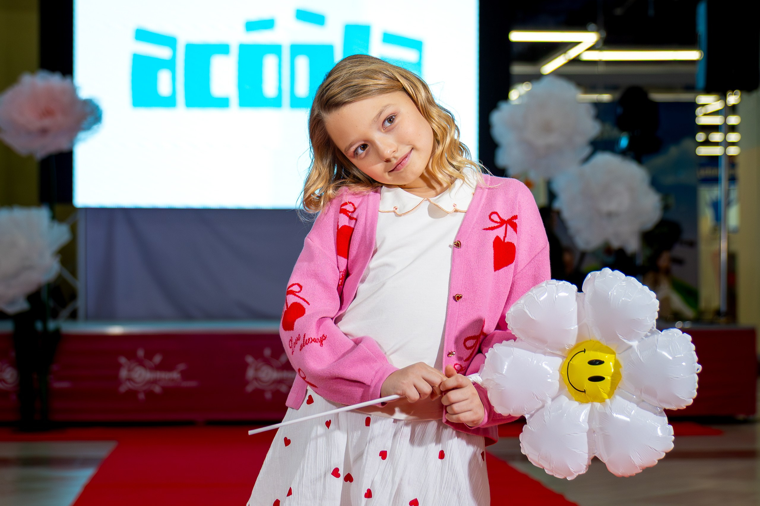 Показ брендов. ТЦ Южный. Апрель 2026. Спортивный, репортажный и портретный фотограф в Казани Алексей Горячев