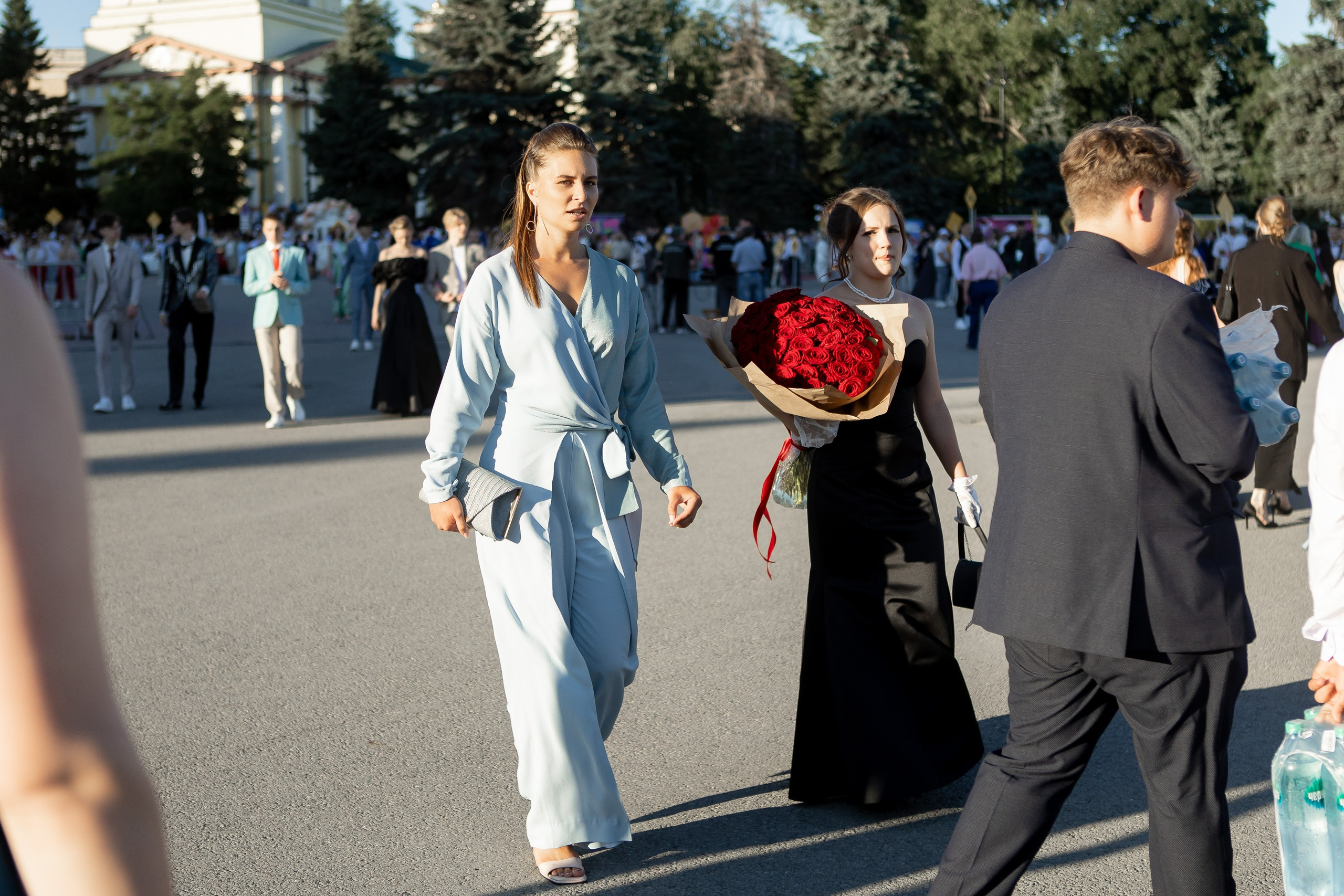 Выпускной Гимназия 12 2024 г. Свадебный и портретный Фотограф в Липецке Дмитрий Котюков